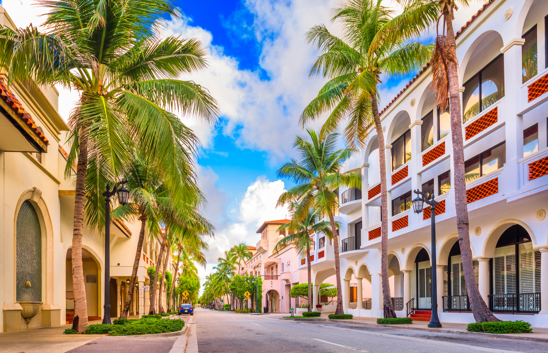 Worth Avenue in The Palm Beaches (Image: Sean Pavone/Shutterstock)