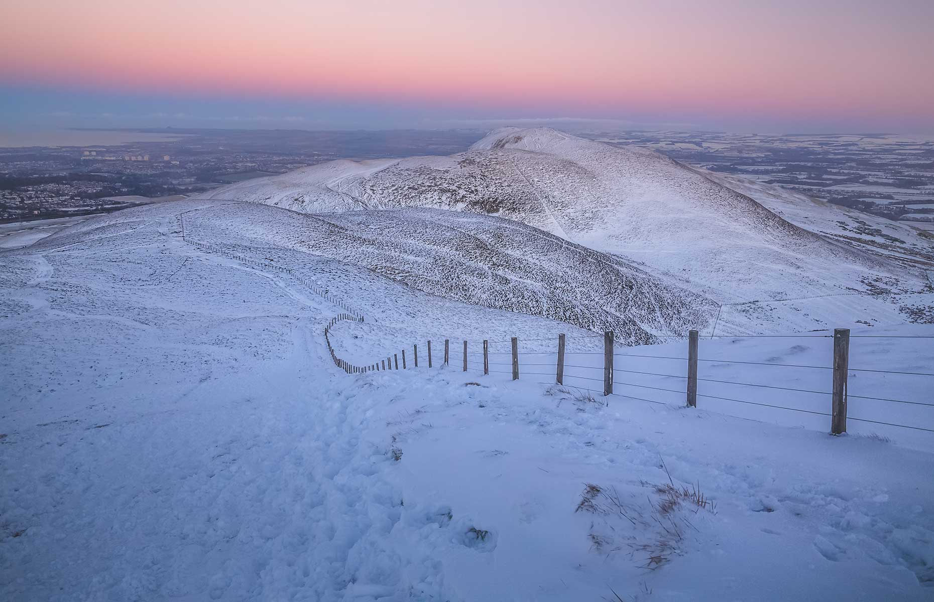 Pentland Hills Regional Park (Image: Stephen Bridger/Shutterstock)