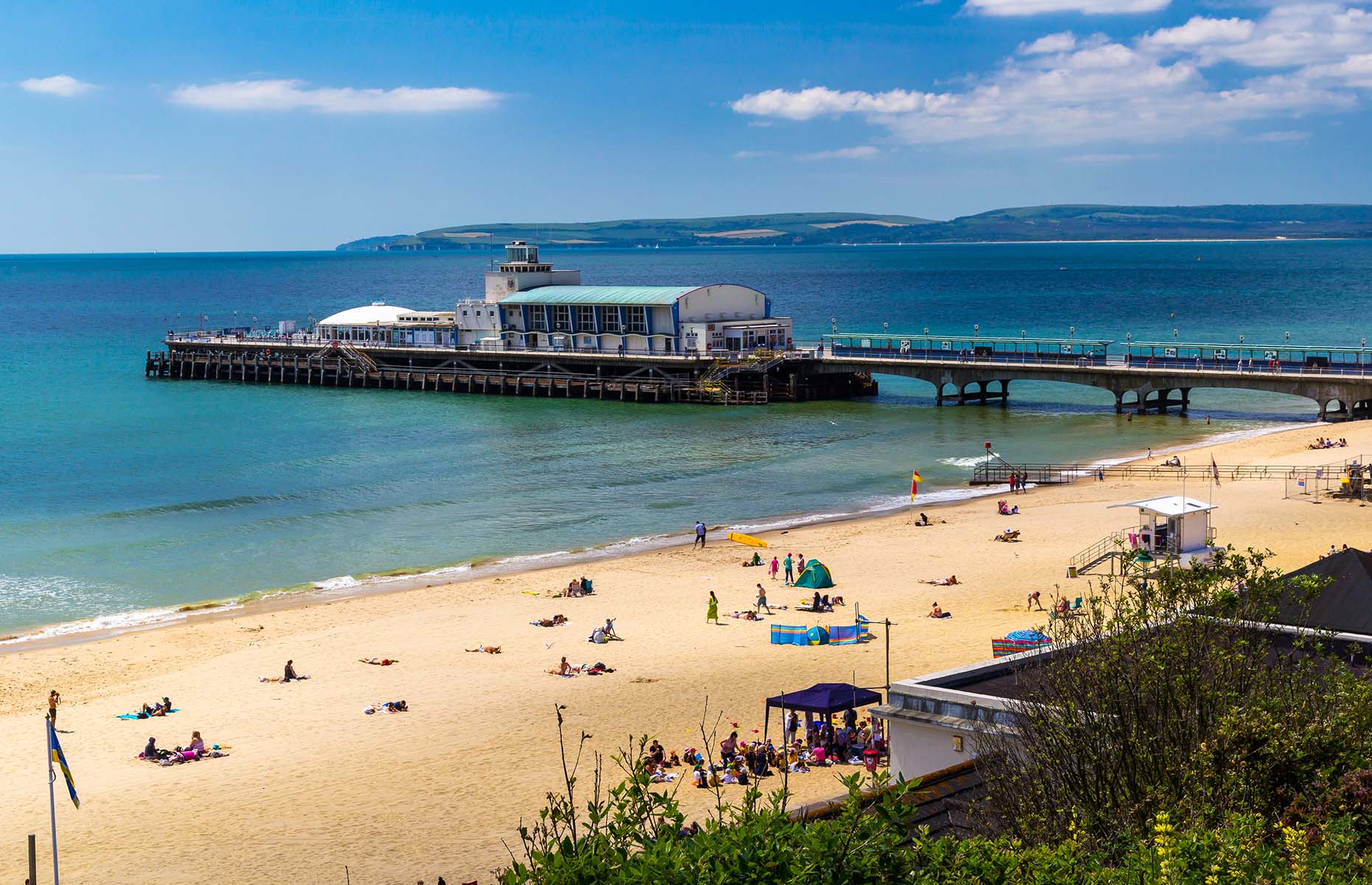 Bournemouth beach (ian woolcock/Shutterstock)