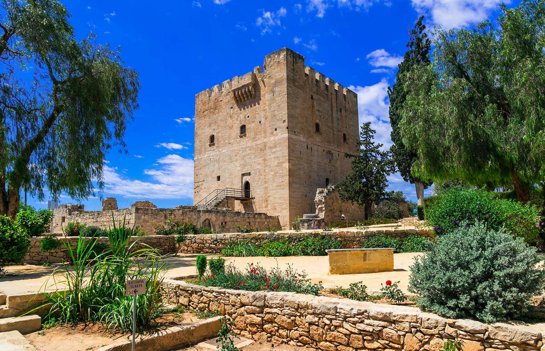 Kolossi Castle (Image: leoks/Shutterstock)