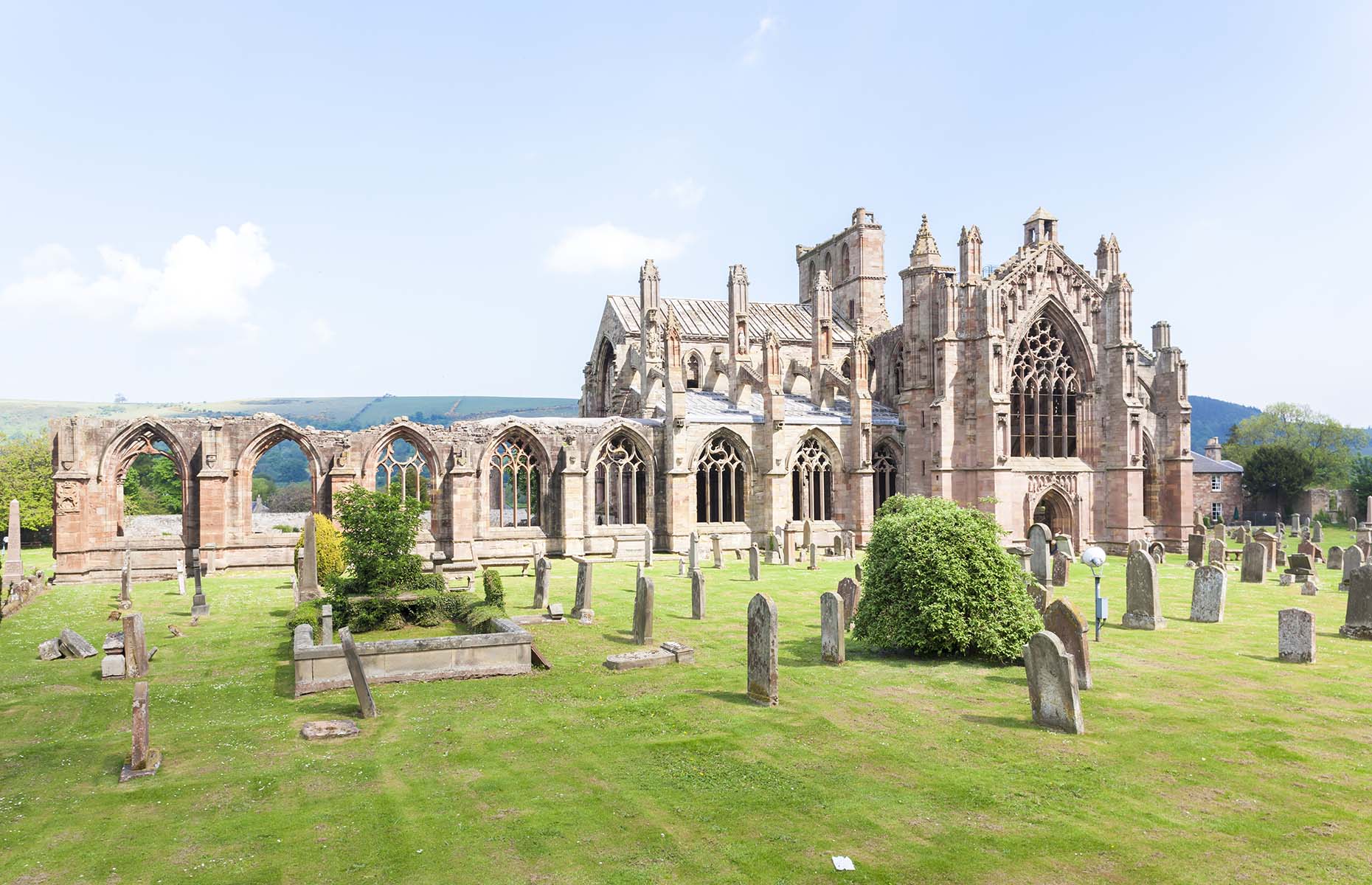 Melrose Abbey (Image: Richard Semik/Shutterstock)