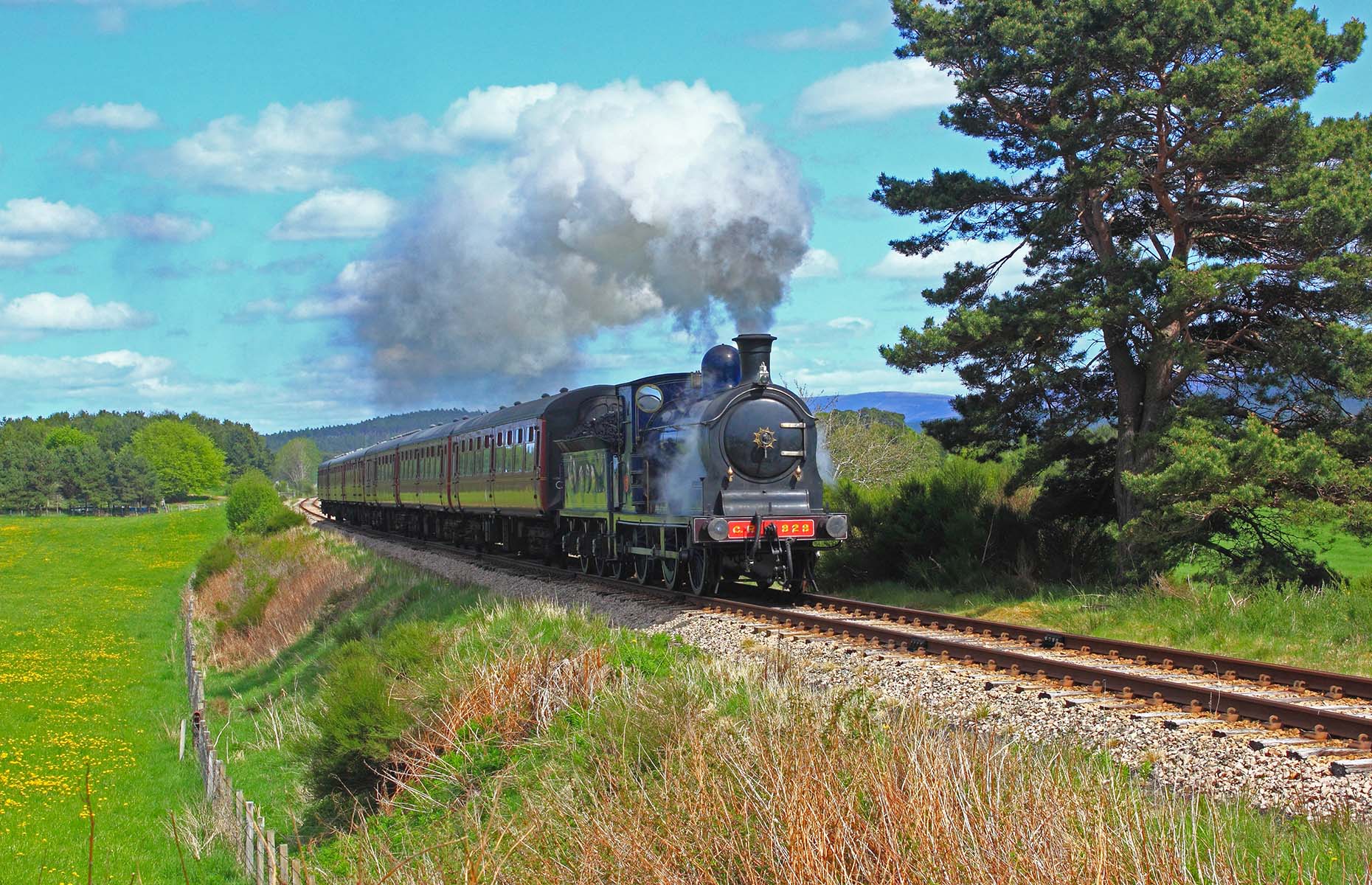 steam train journeys scotland 2022