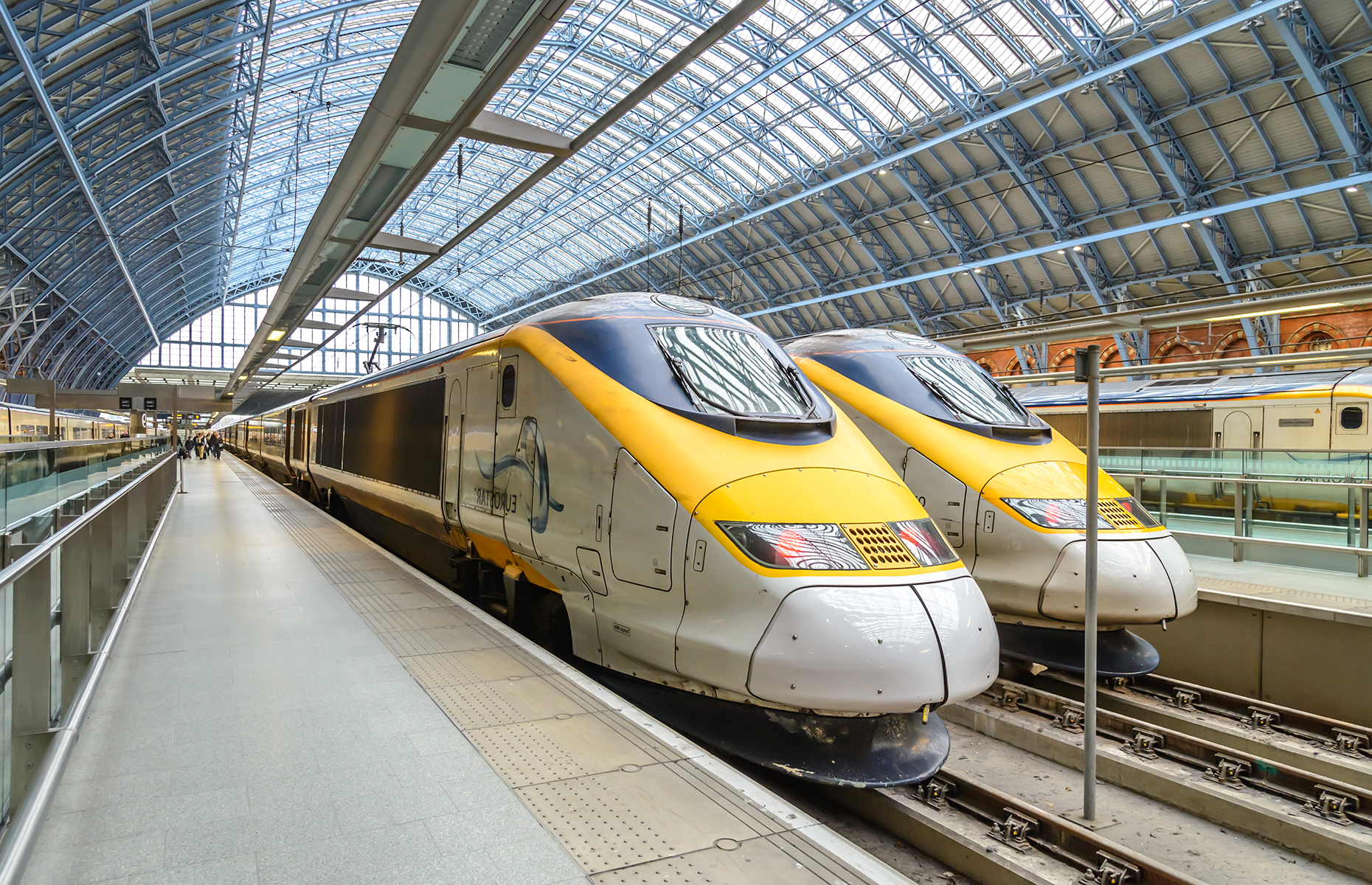 Eurostar bound for Paris. (Image: TungCheung/Shutterstock)