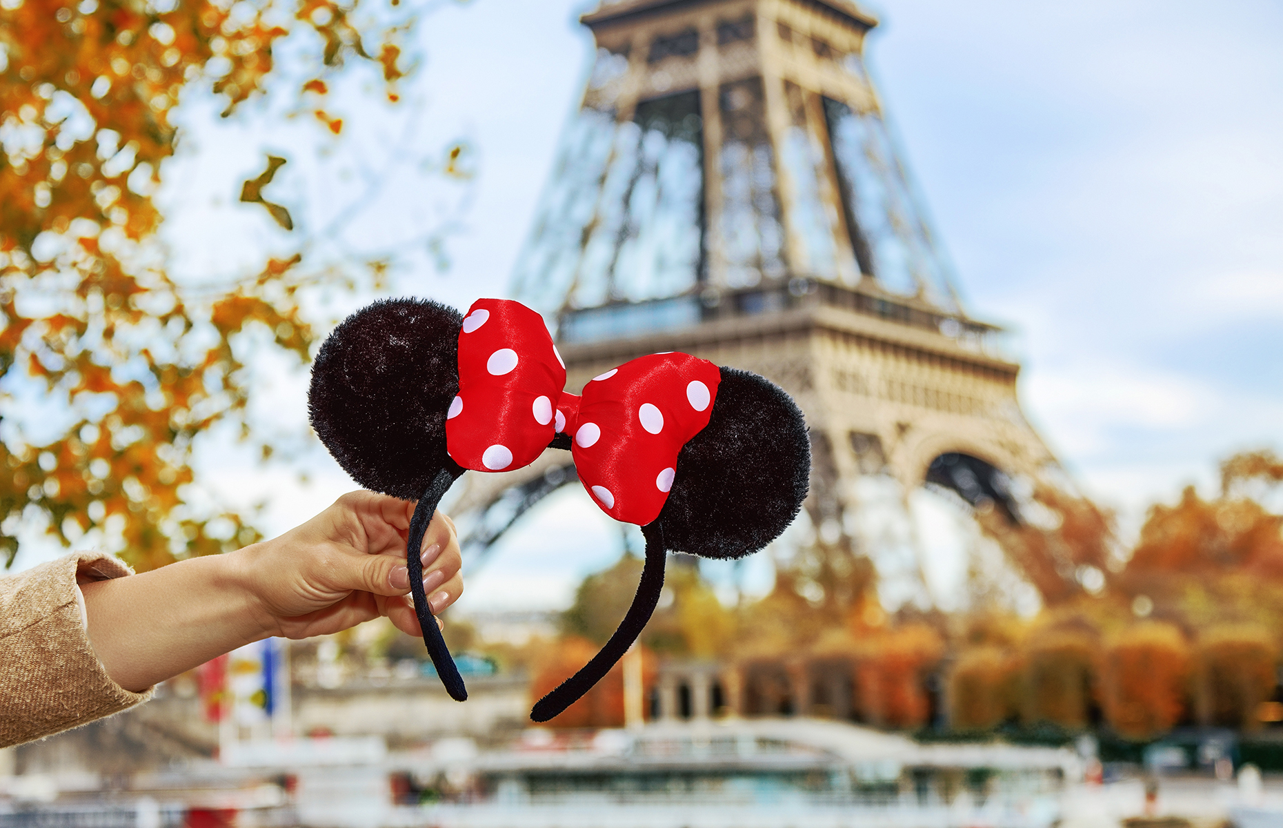 Minne Mouse ears and the Eiffel Tower, Paris. (Image: Alliance Images/Shutterstock)