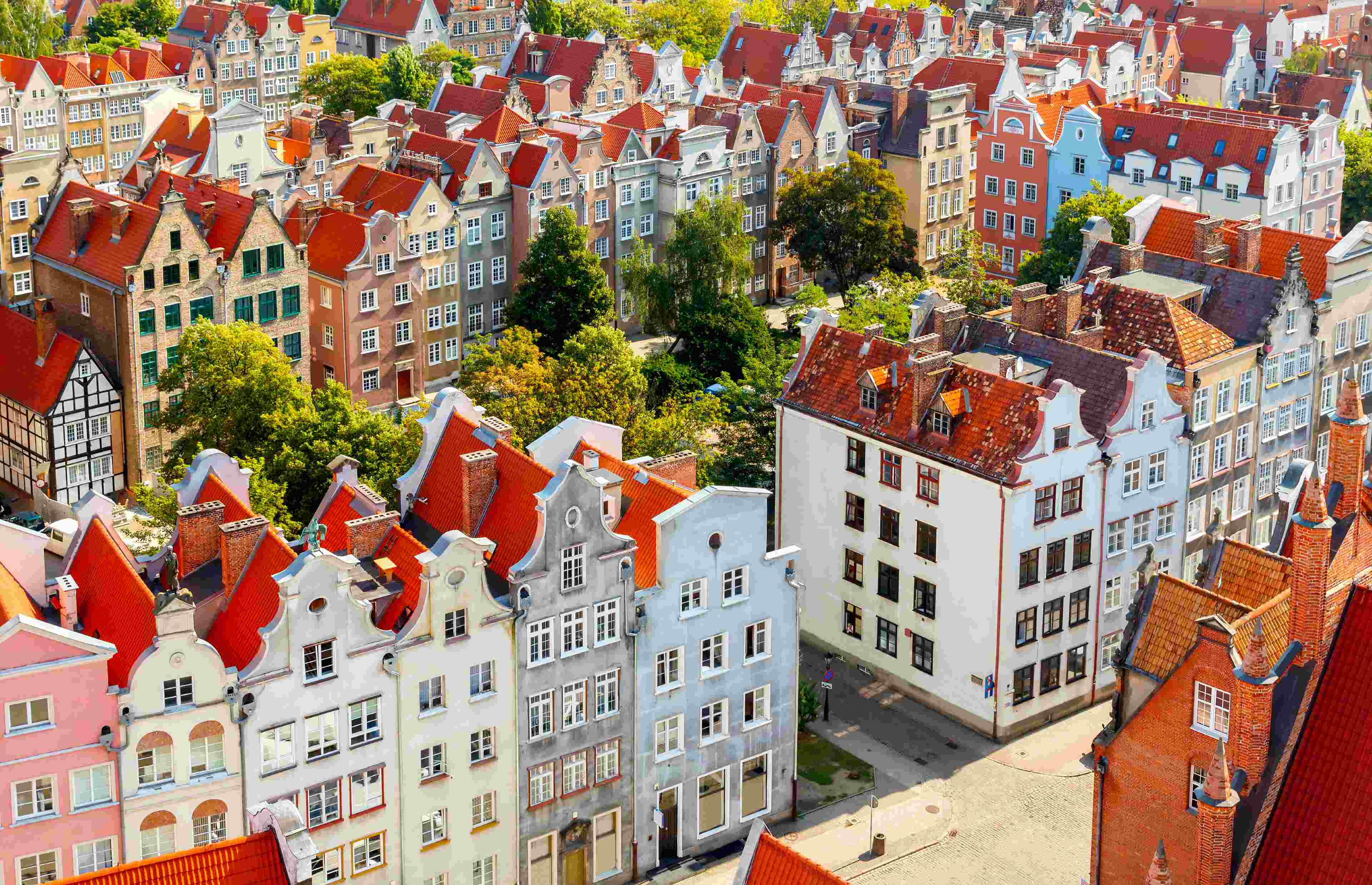 Gdansk town houses (Image: kavalenkau/Shutterstock)