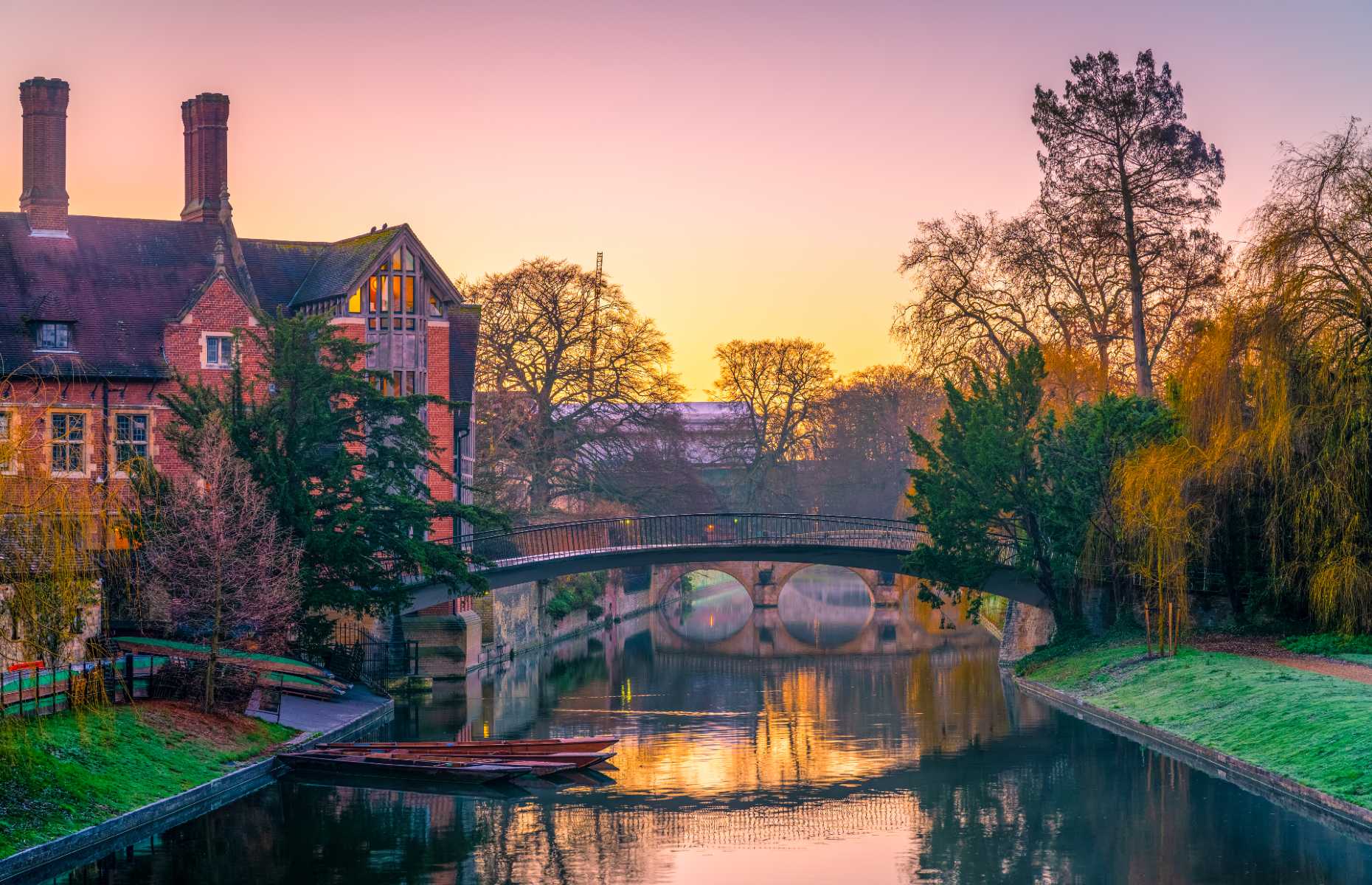 Cambridge along the River Cam (Image: Pajor Pawel/Shutterstock)