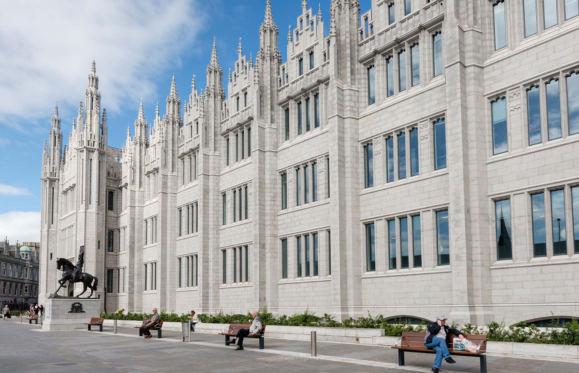 Marischal College in Aberdeen (Image: Clearview/Alamy Stock Photo)