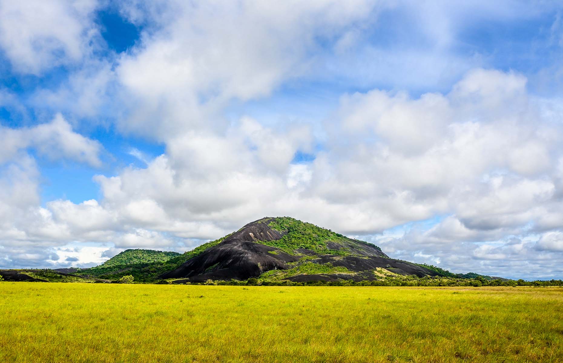 Barawatau Mountain in Guyana (Image: Courtesy of Alex Outhwaite)