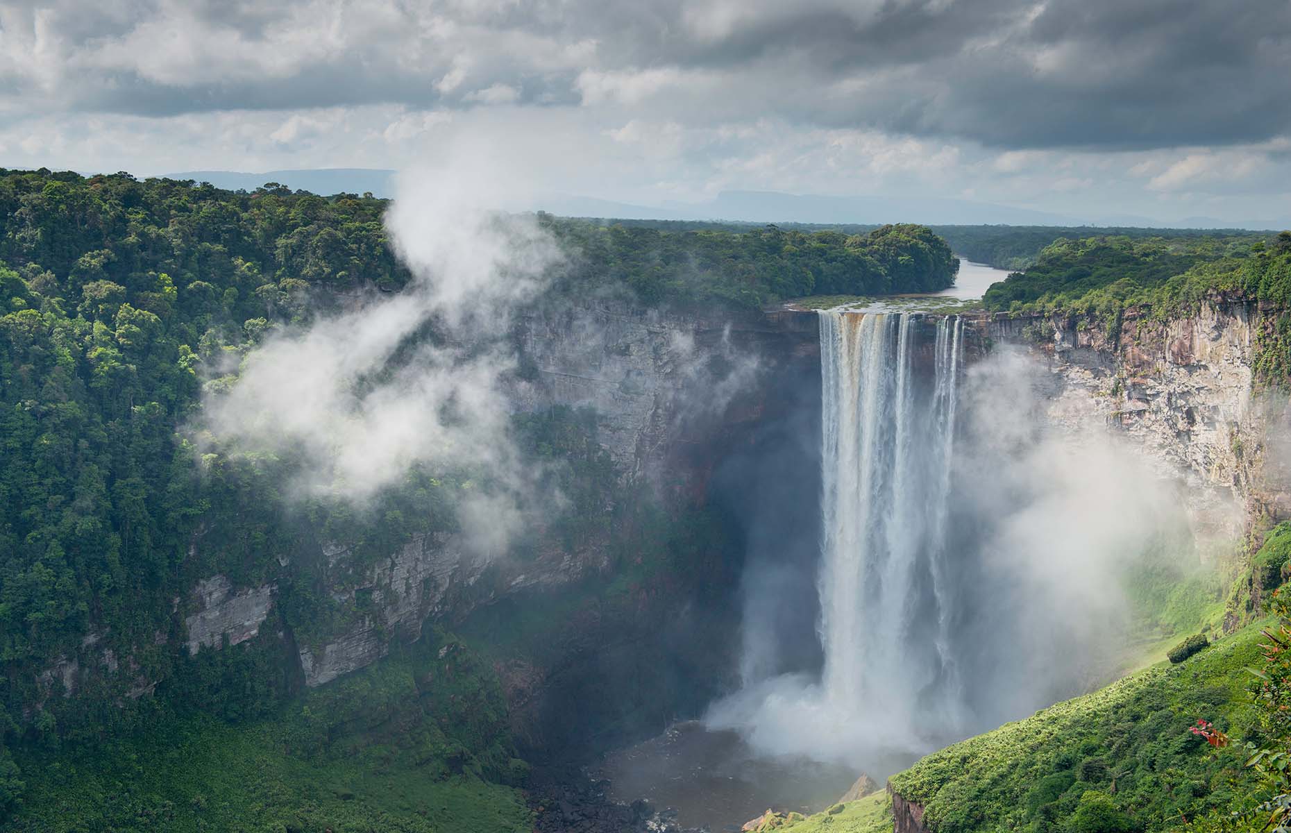 Kaieteur Falls in Guyana (Image: Tom Till/Alamy Stock Photo)