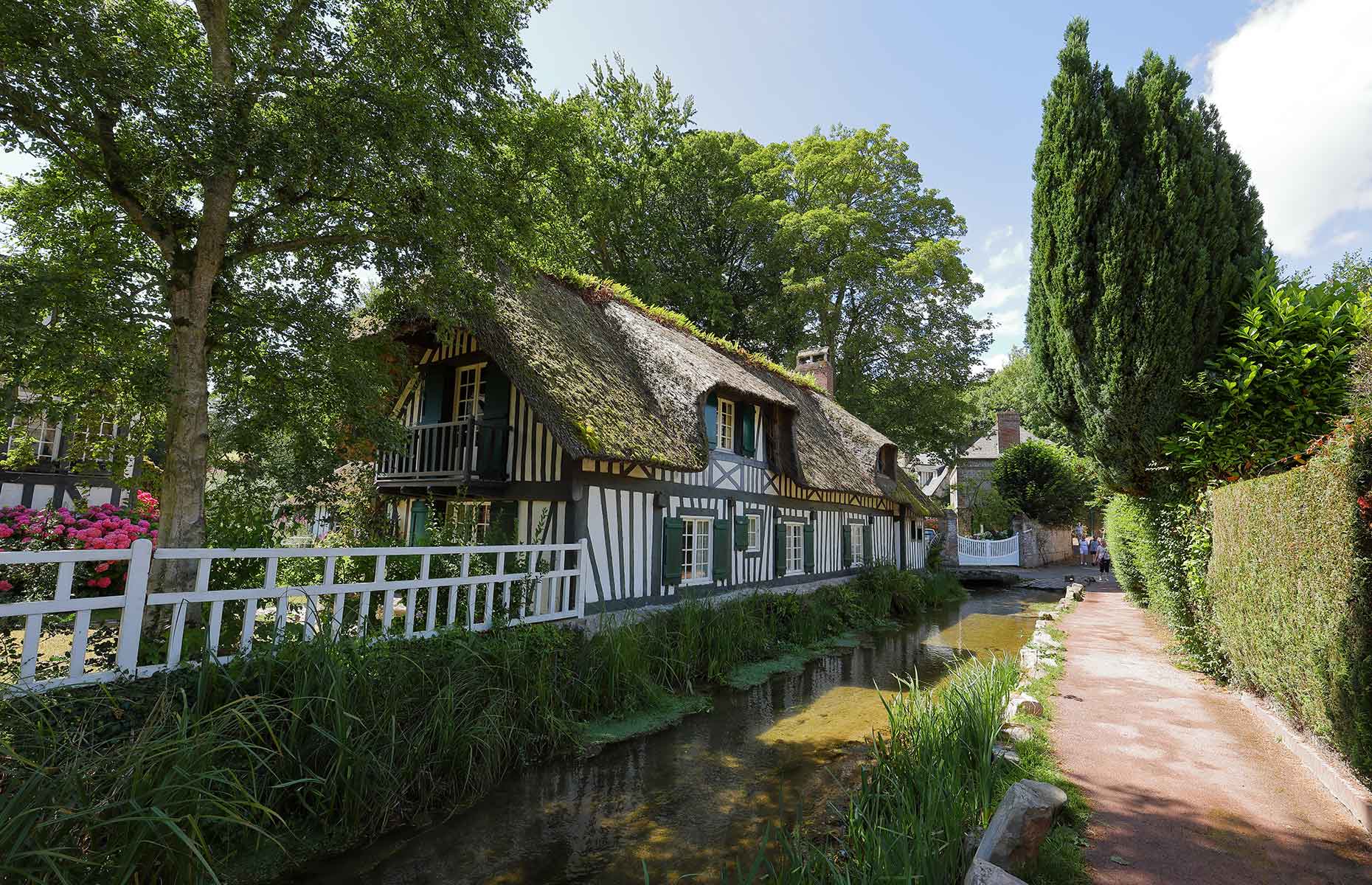 Veules-les-Roses (Image: hecke61/Shutterstock)