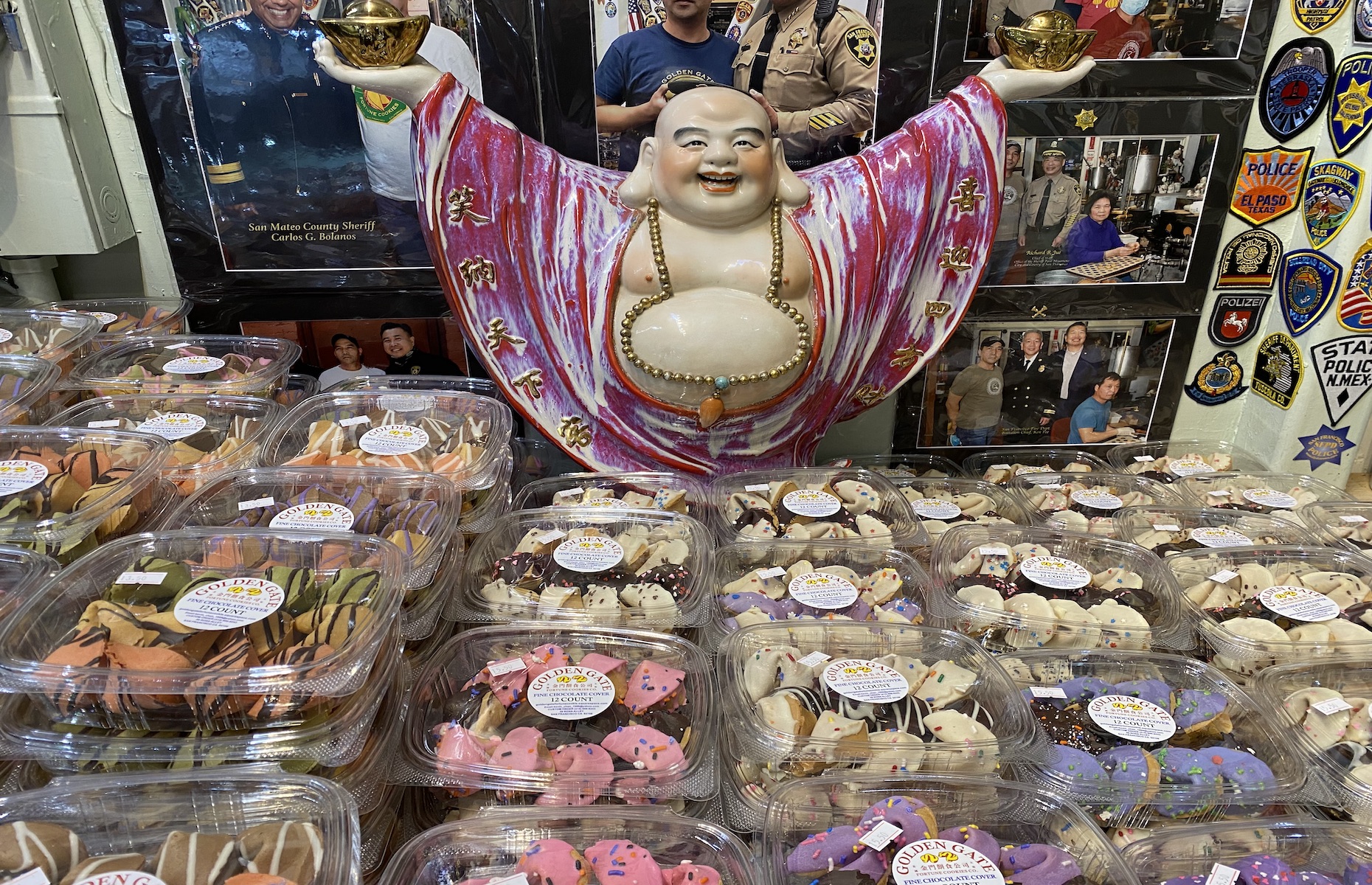 Fortune cookies in San Francisco Chinatown (Image: Tamara Hinson)