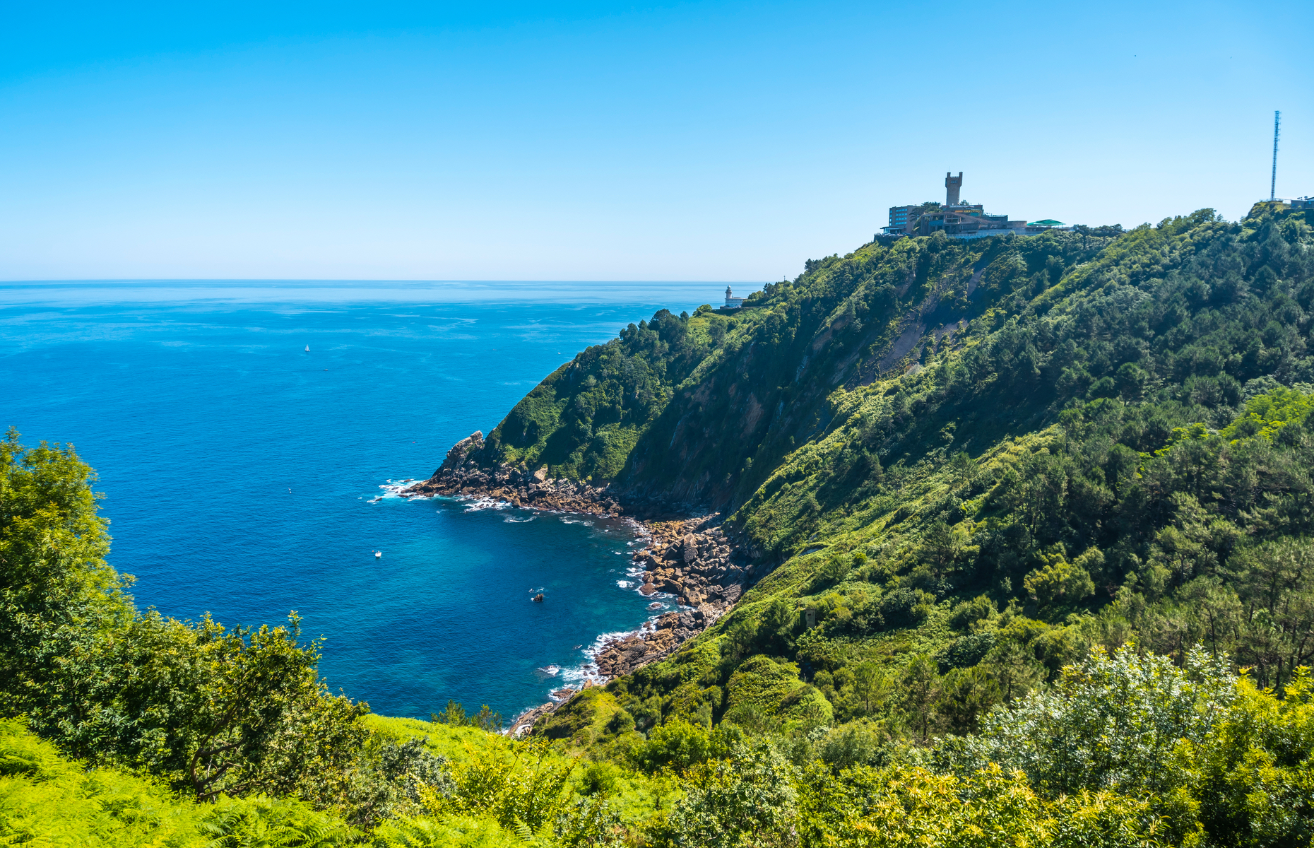 Monte Igueldo hill San Sebasian (Image: Unai Huizi Photography/Shutterstock)