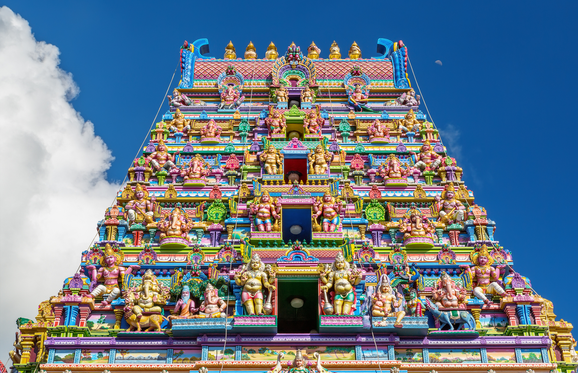 Sri Navasakthi Vinayagar Hindu Temple Seychelles (Image: 18042011/Shutterstock)