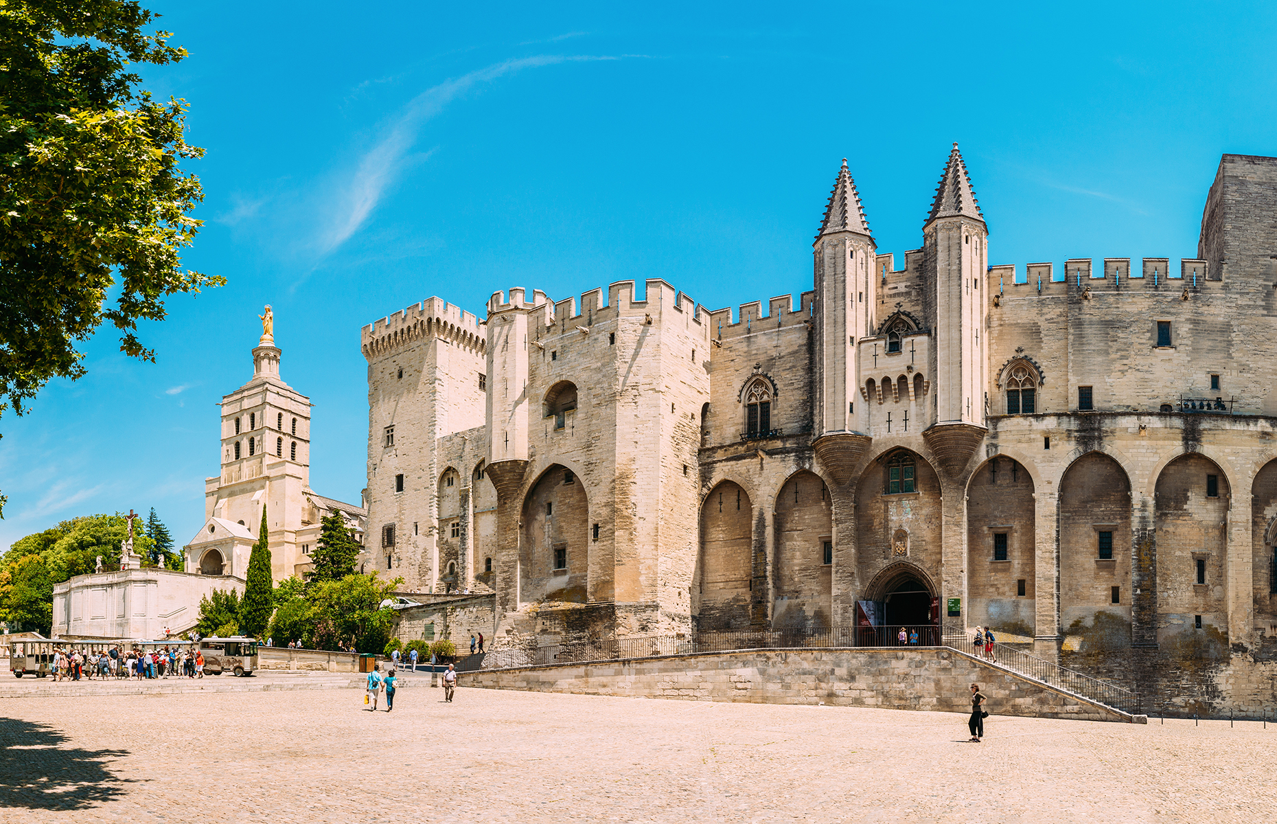 Palais des Papes, Avignon. (Image: Grisha Bruev/Shutterstock)