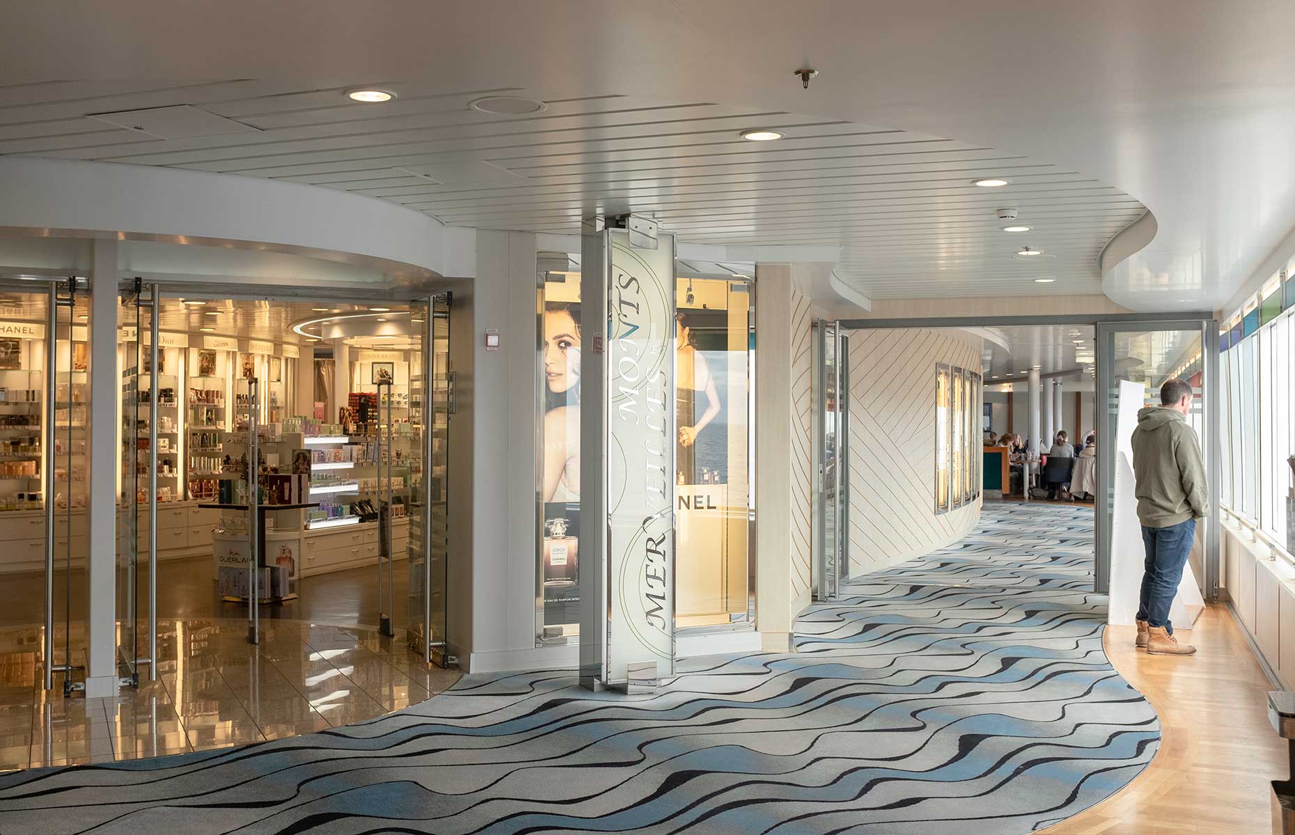 The shop on board Pont Aven (image: Brittany Ferries)