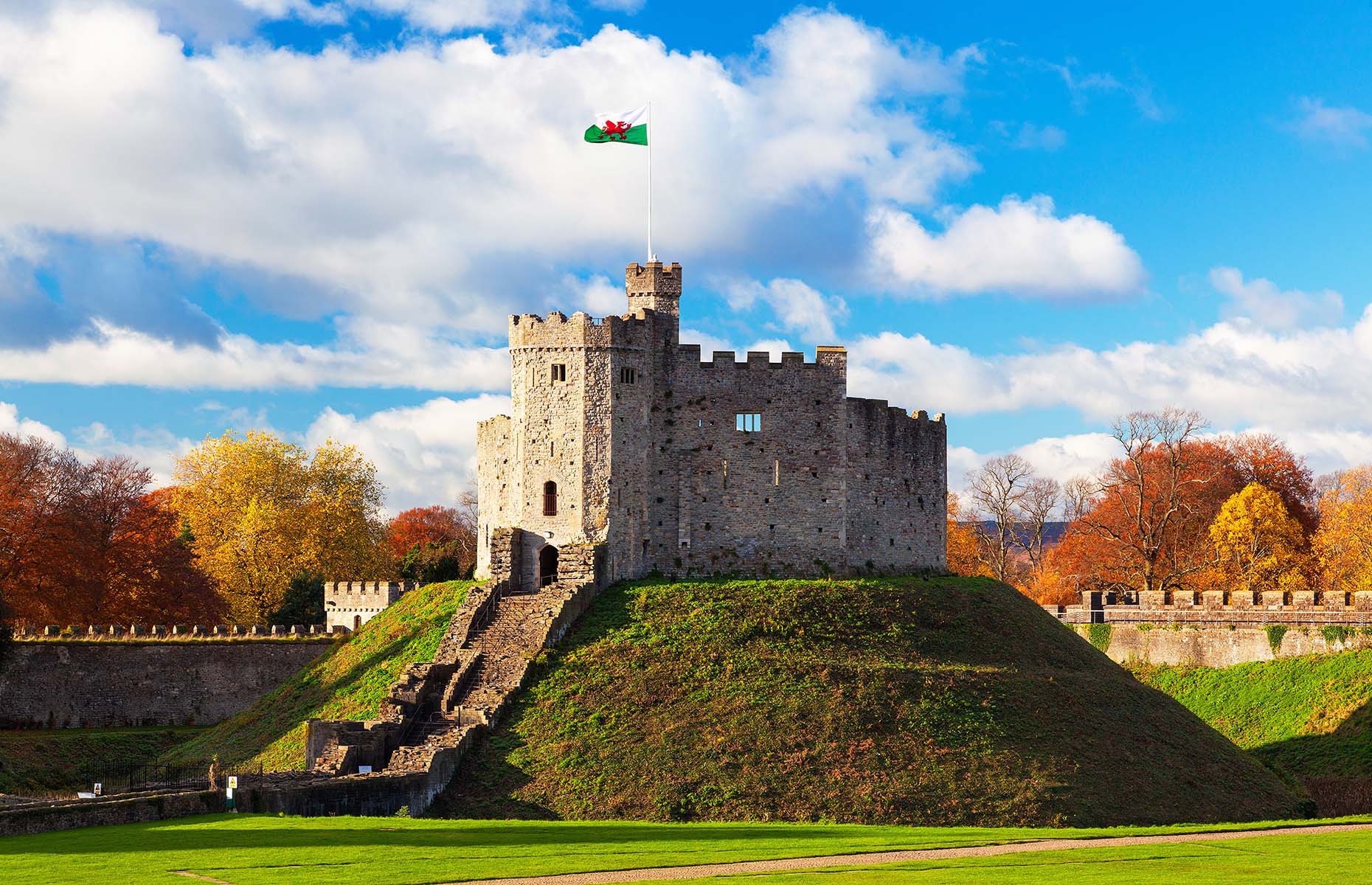 Cardiff Castle (Billy Stock/Shutterstock)