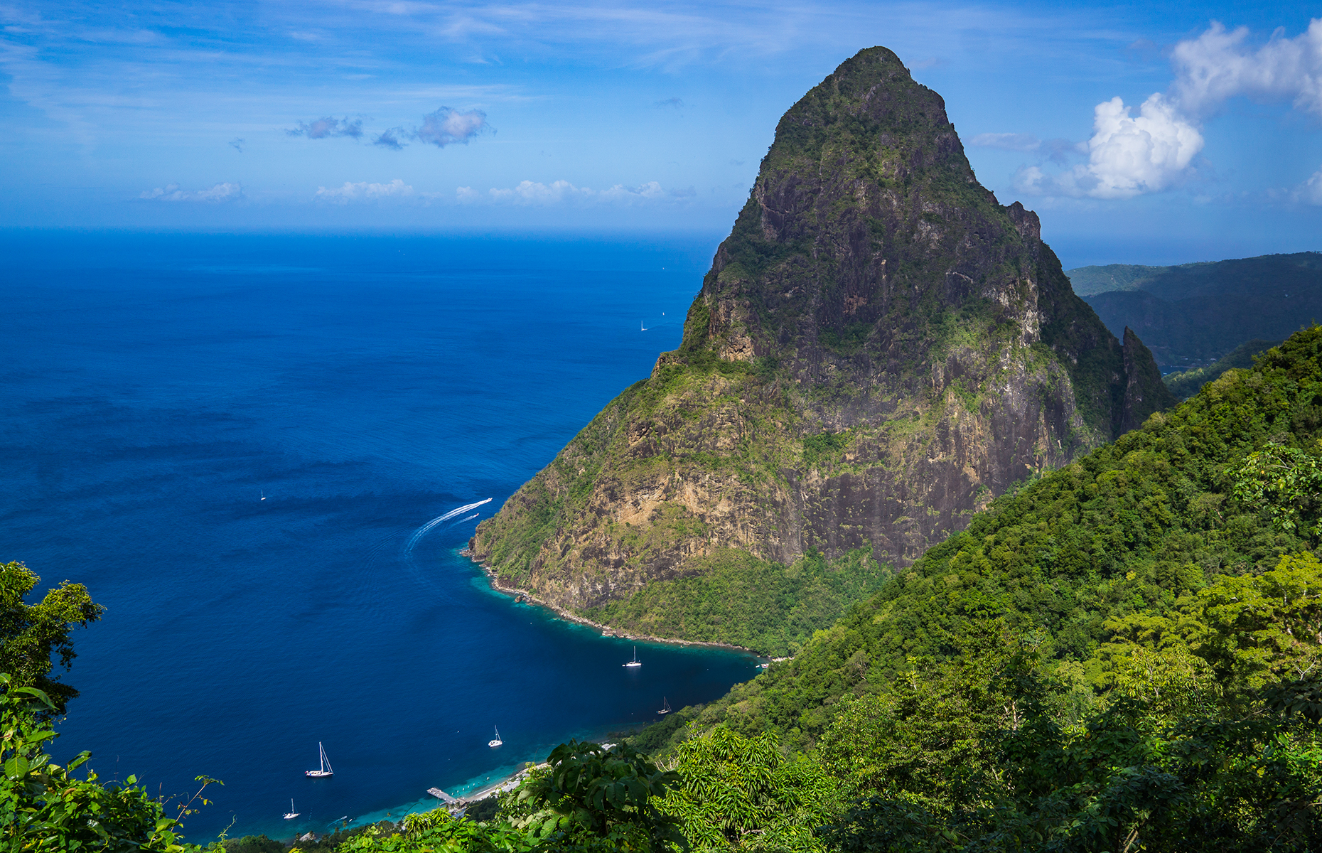 Tet Paul Nature Trail, St Lucia. (Image: /Shutterstock)