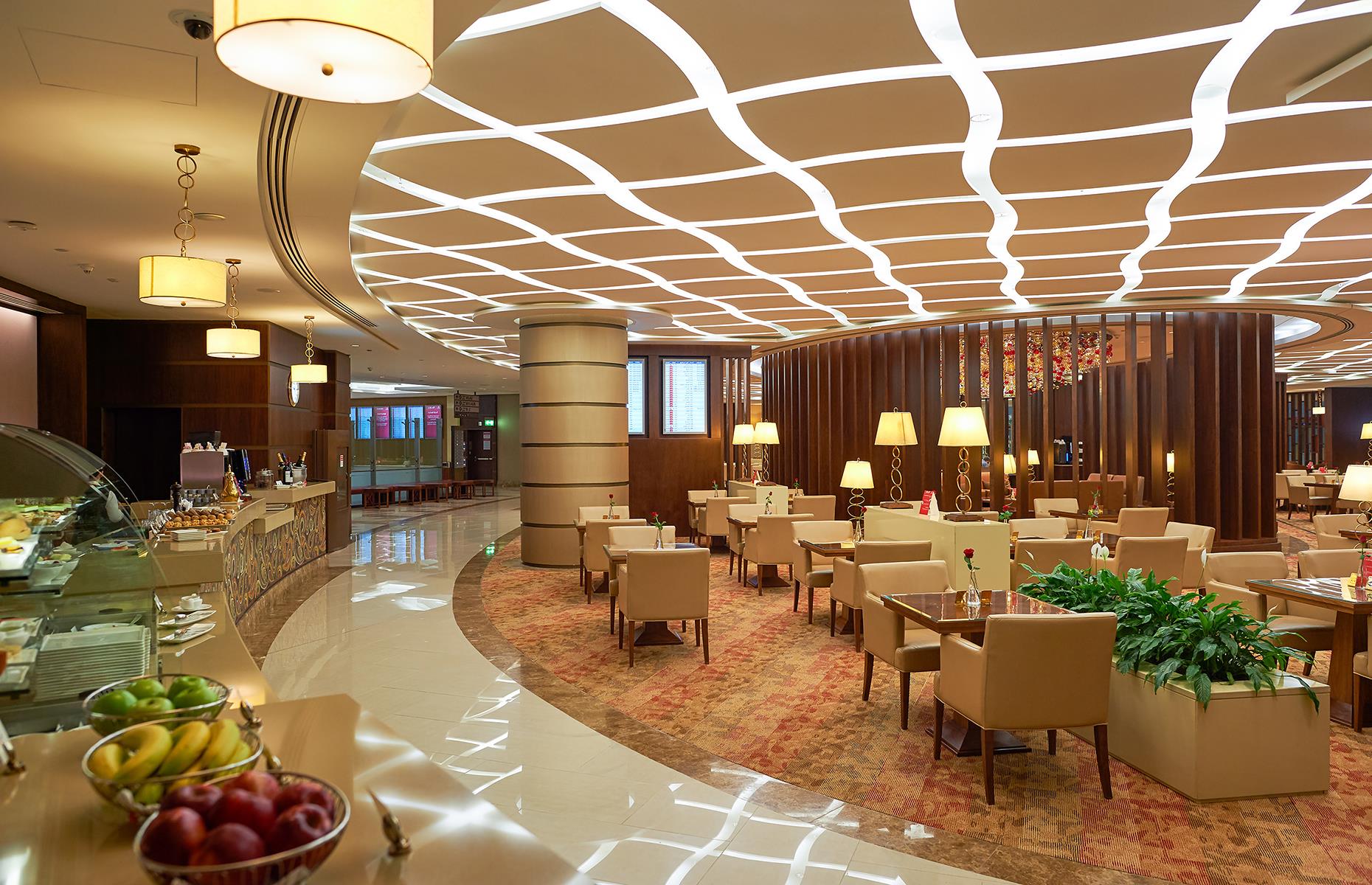 Emirates lounge (Image: Sorbis/Shutterstock) 