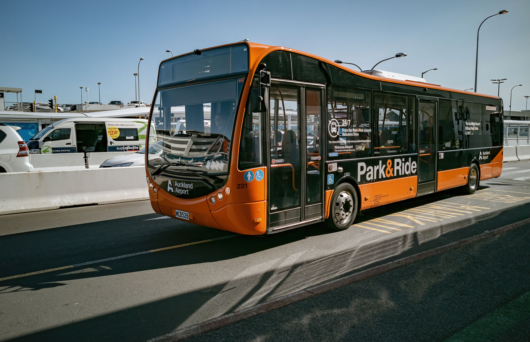 Park and ride bus (Image: Emagnetic/Shutterstock)