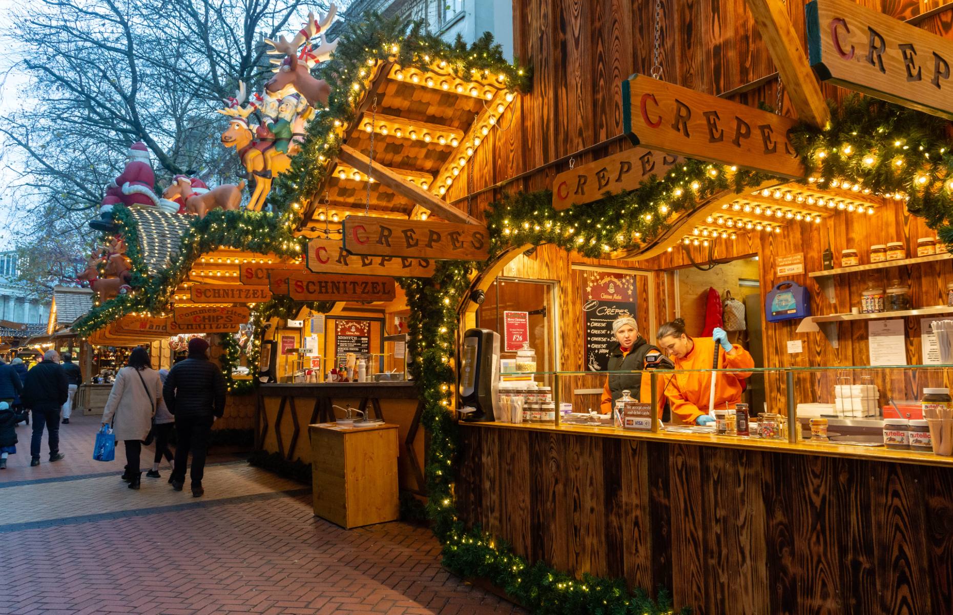 Birmingham Christmas market (Shanae Ennis-Melhado/Shutterstock)