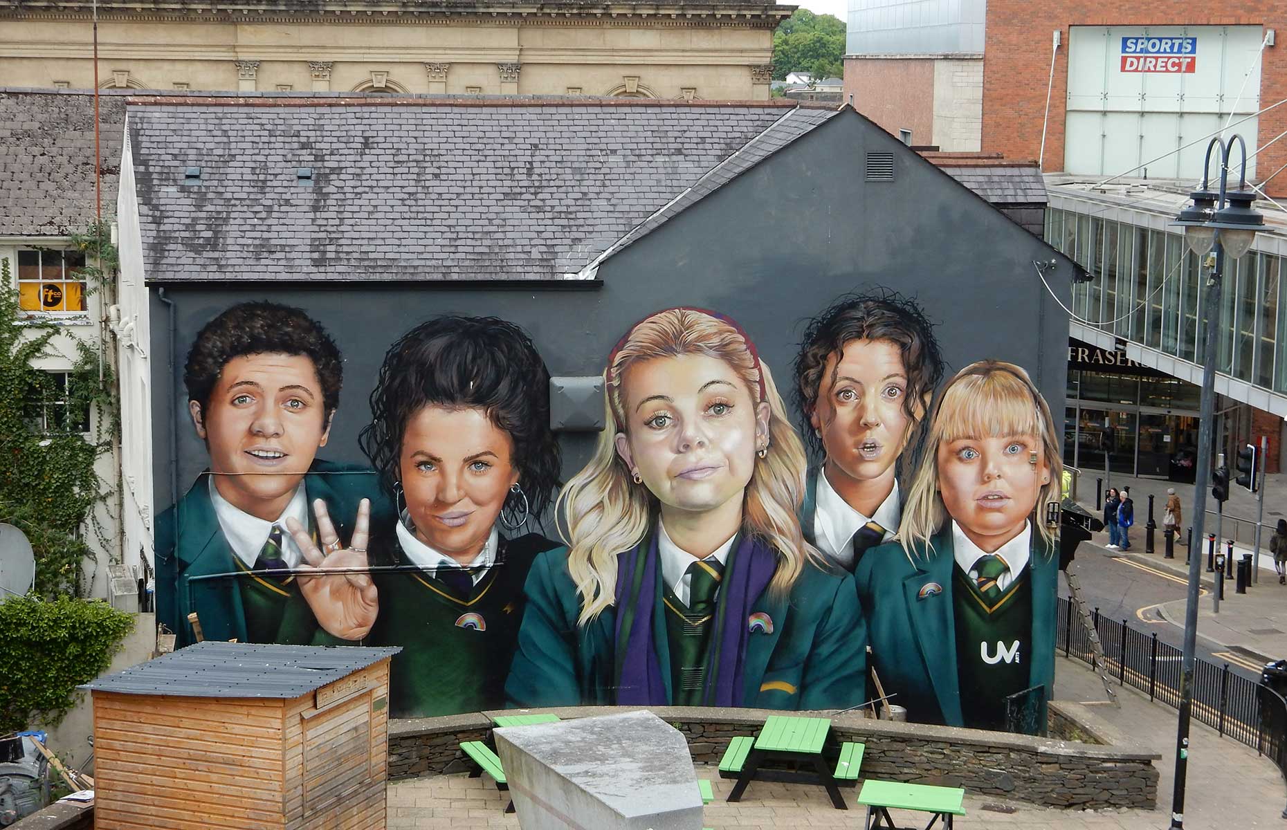 Derry Girls Mural in Derry-Londonderry (Image: Beth/Flickr/CC BY-NC 2.0)