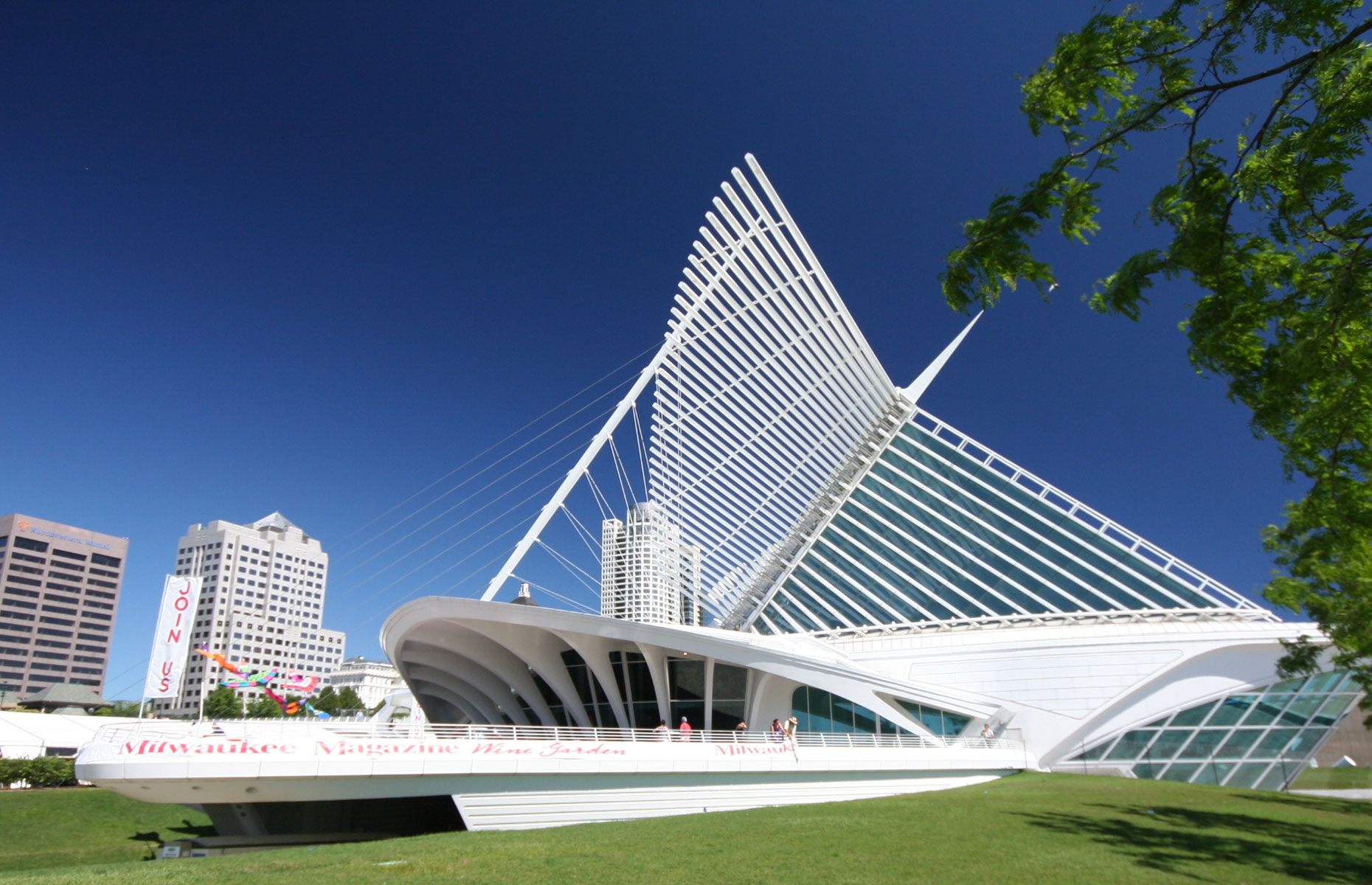 Milwaukee Art Museum has helped to transform the state's reputation, making it a cultural hub