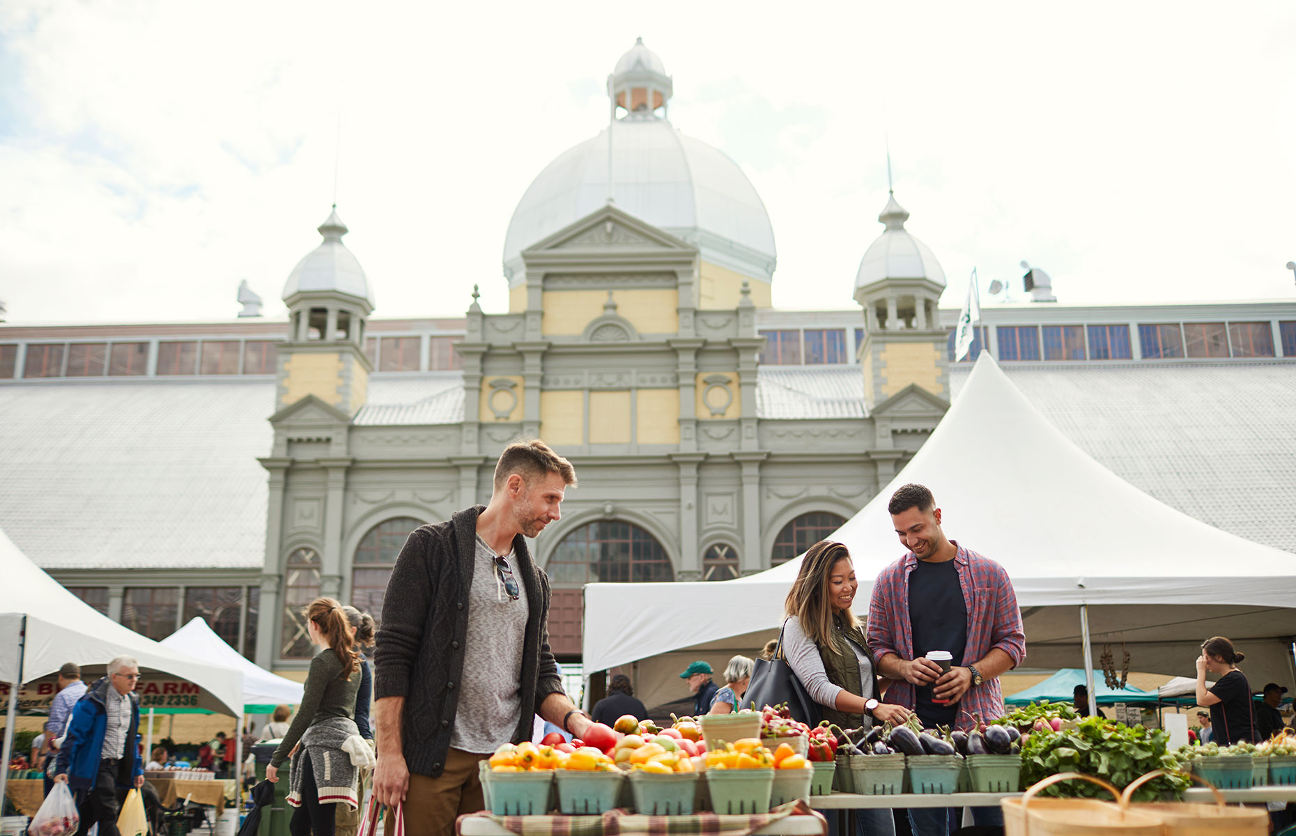 Famers' market at Lansdowne Park, Ottawa (Image: Courtesy of Ottawa Tourism)