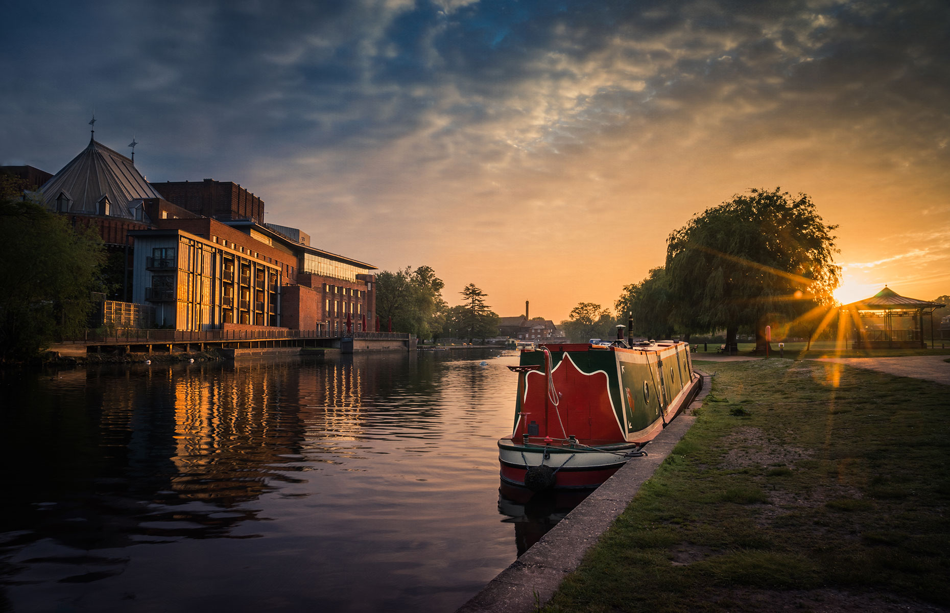 Stratford-upon-Avon is at the heart of the Cotswolds