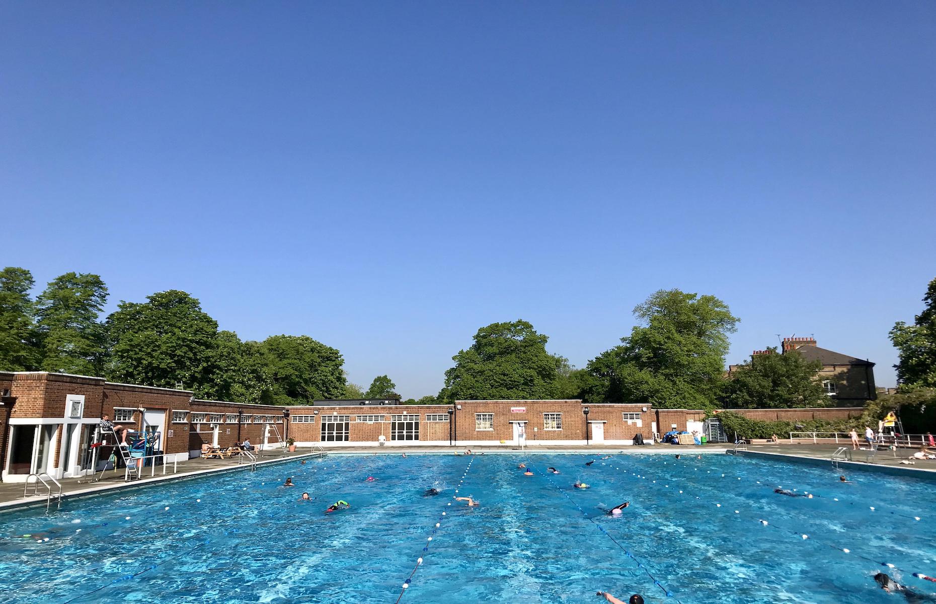 Brockwell Lido London (Image: Jason Cobb/Stockimo/Alamy Stock Photo)