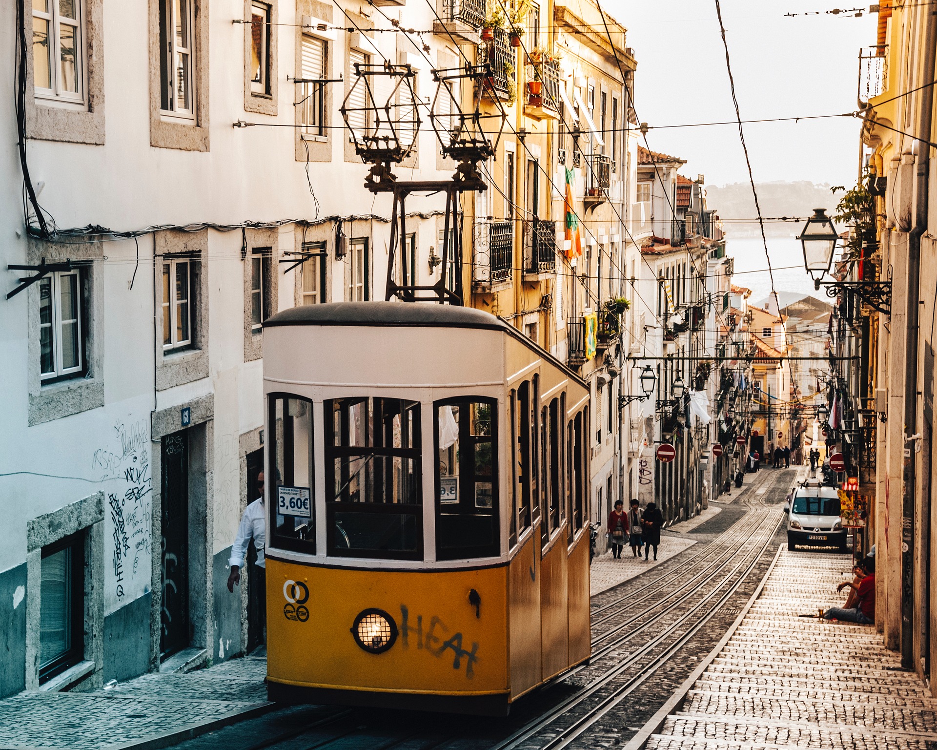 Trolley, Lisbon, Tram