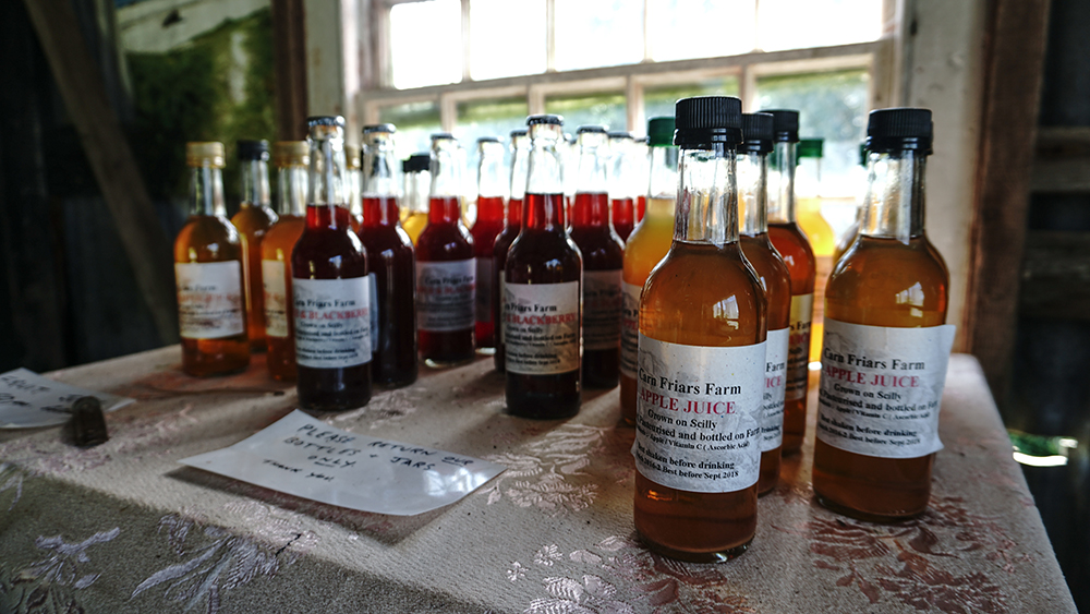 Honesty farm shop, Isles of Scilly