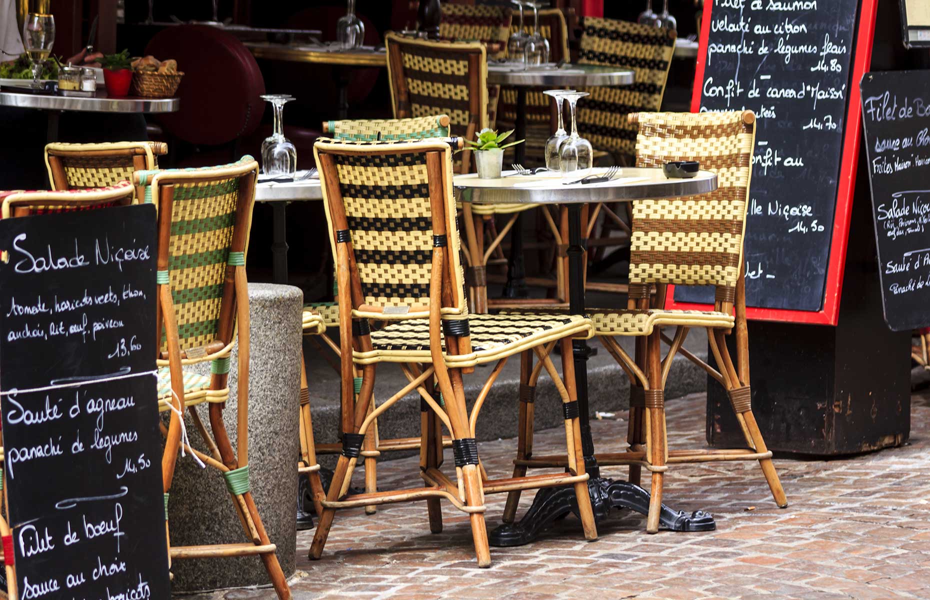 Cafe at Rue Mouffetard, Paris