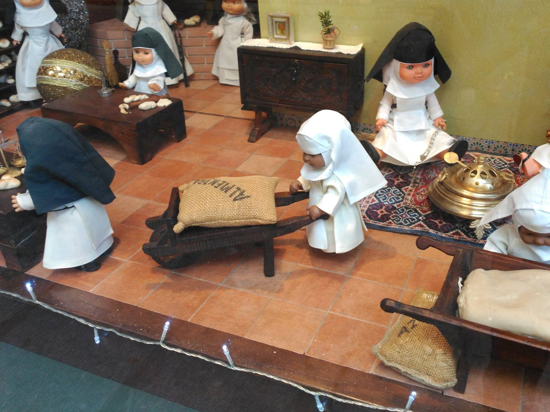 El Cafe de las Monjas shopfront