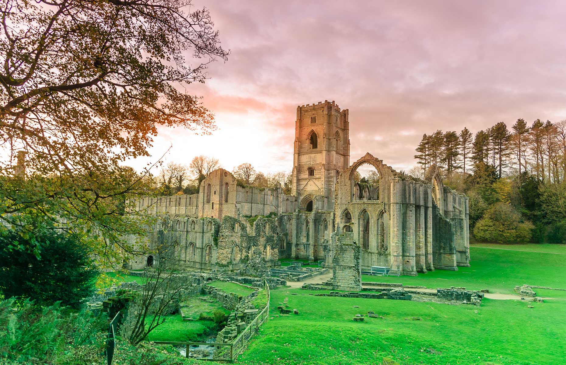 The Best Places For An Autumn Holiday In The UK
