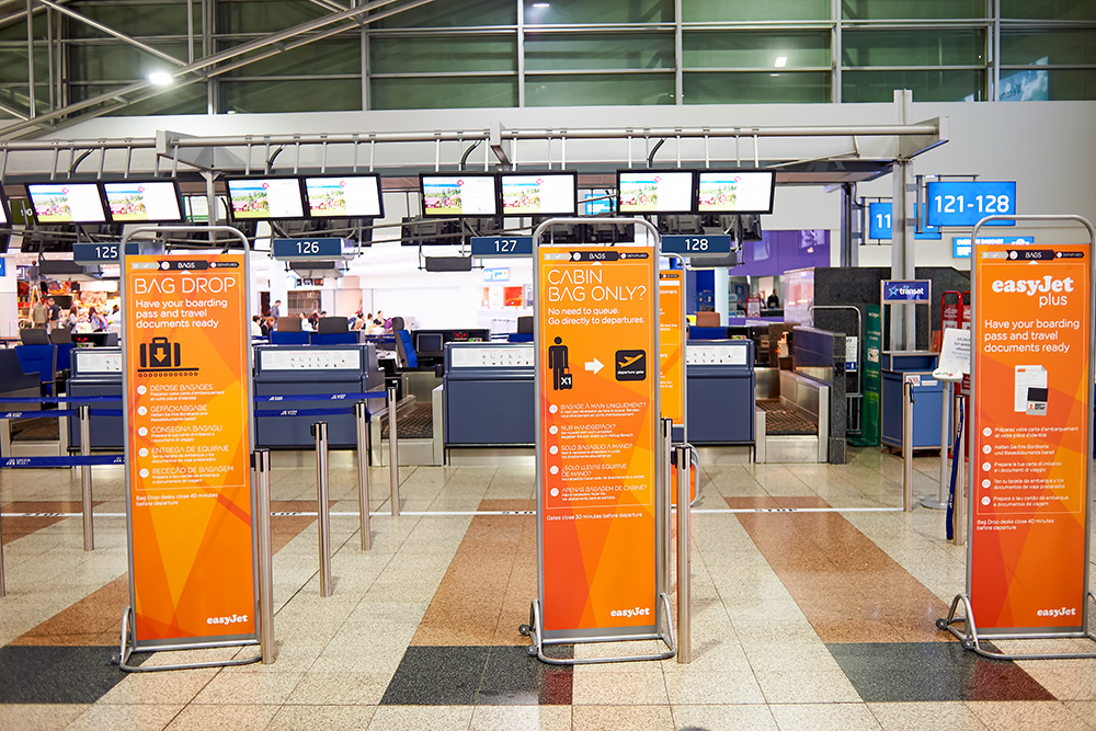 easyjet check in baggage price