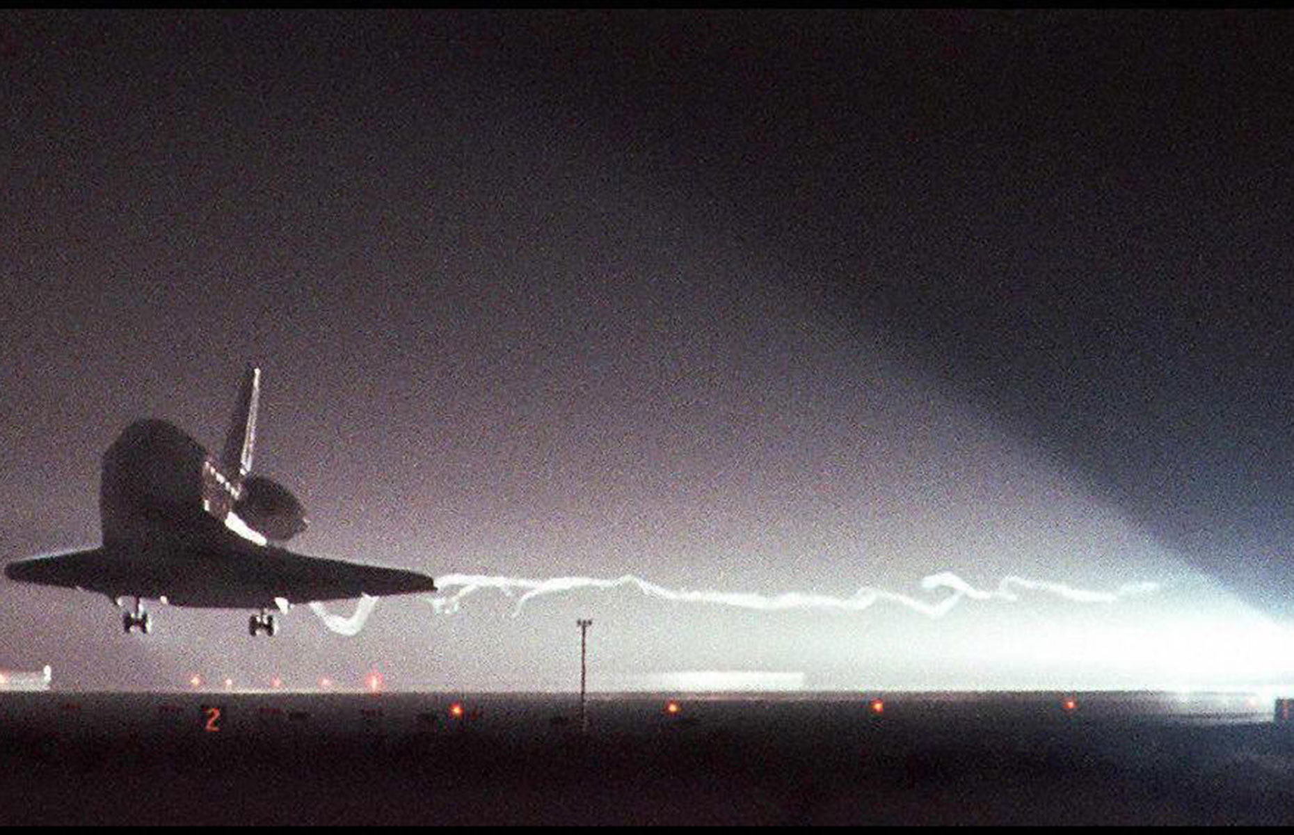 NASA mission STS-82 on Space Shuttle Discovery (Image: TONY RANZE/AFP via Getty Images)