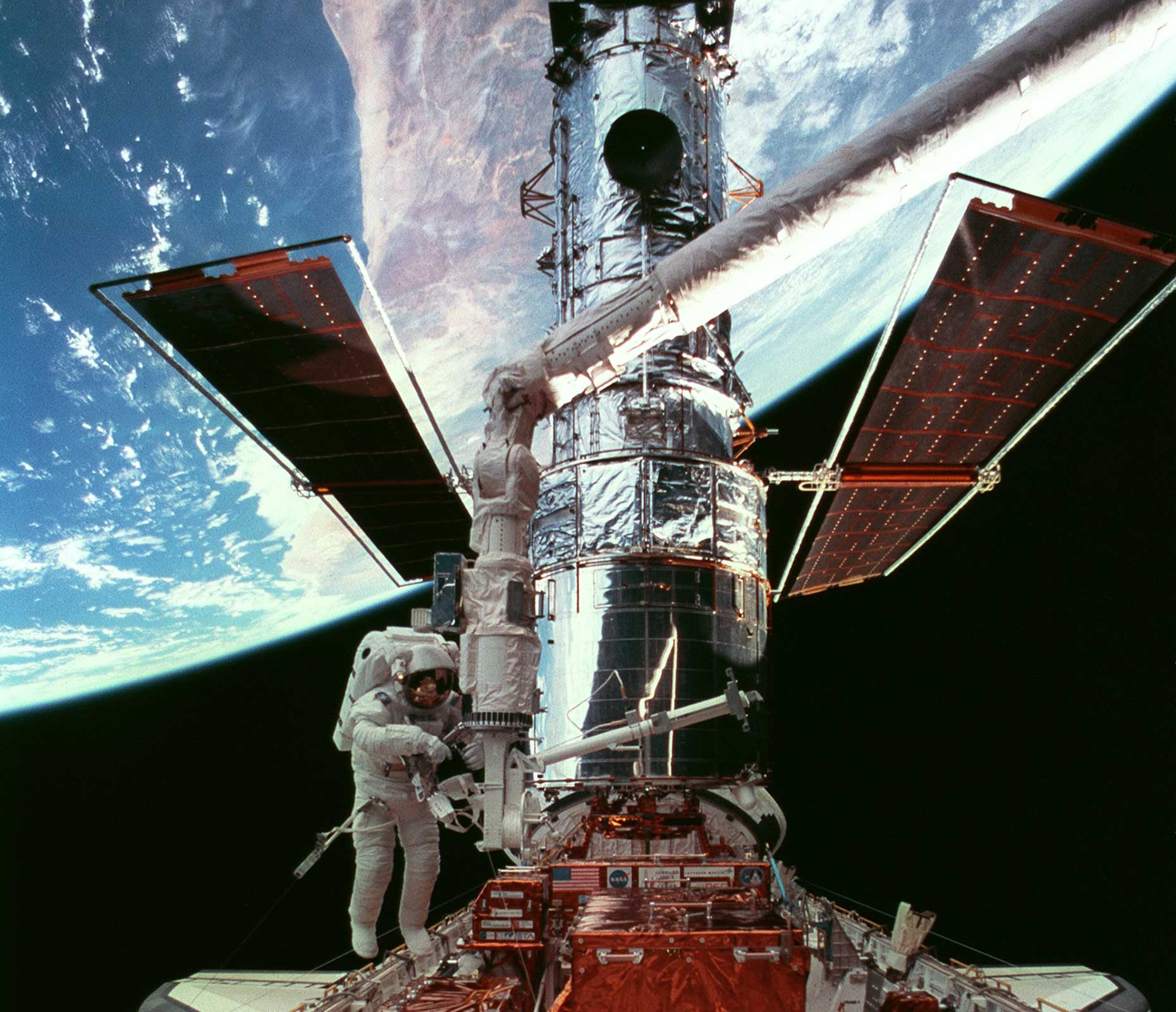 Hubble Space Telescope (Image: Courtesy of Steve Smith/NASA)