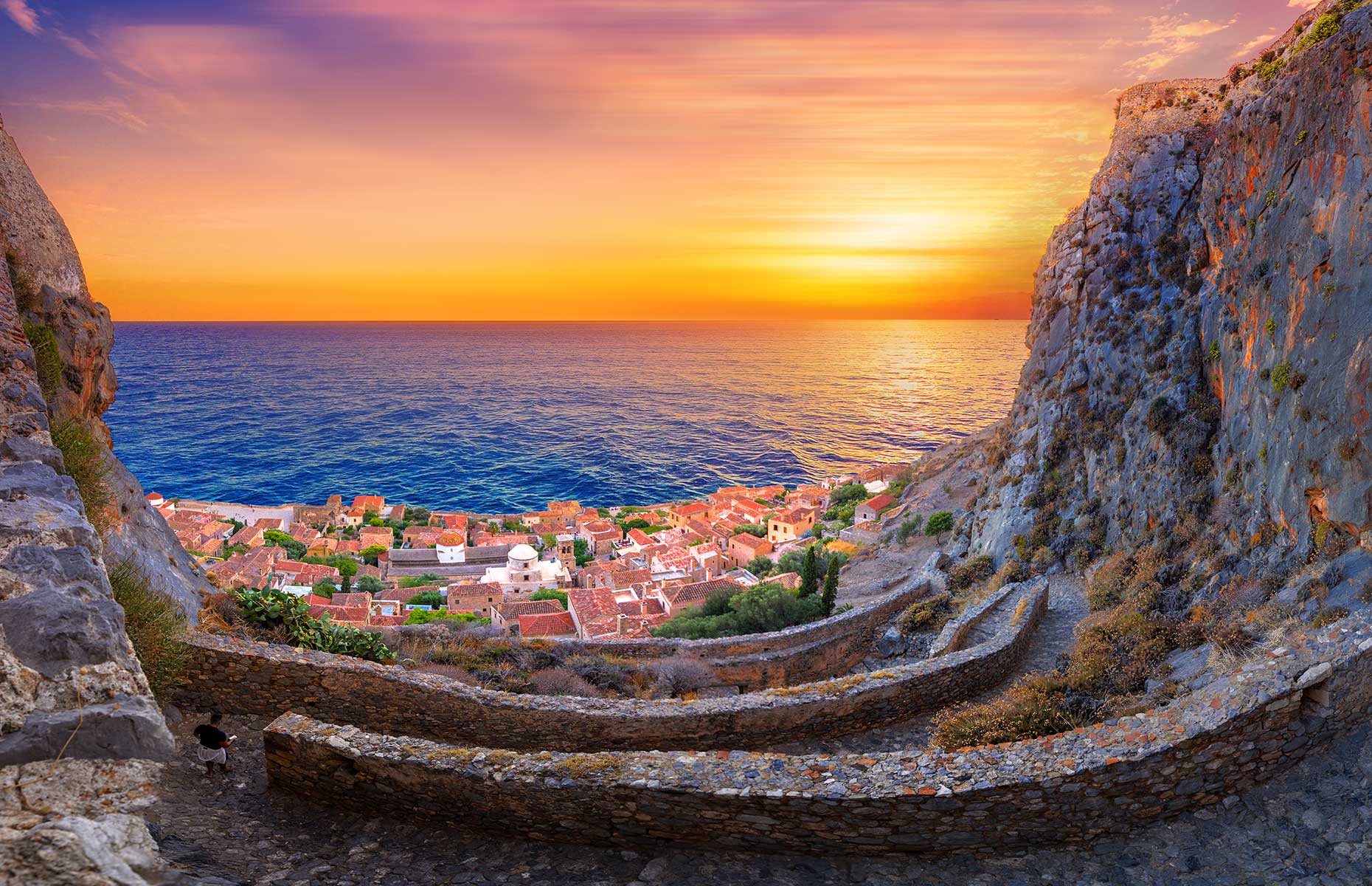 Monemvasia, Peloponnese, Greece (Images: Georgios Tsichlis/Shutterstock)