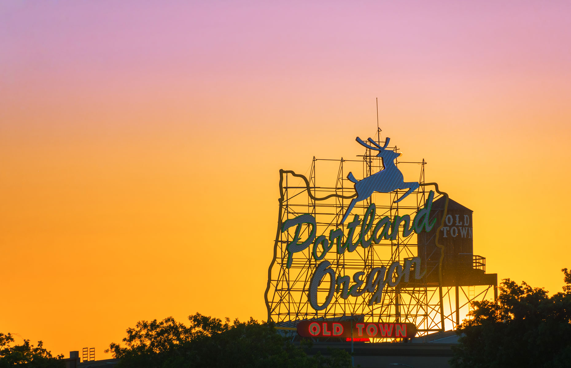 Portland, Oregon's famous White Stag Sign (Image: Jess Kraft/Shutterstock)