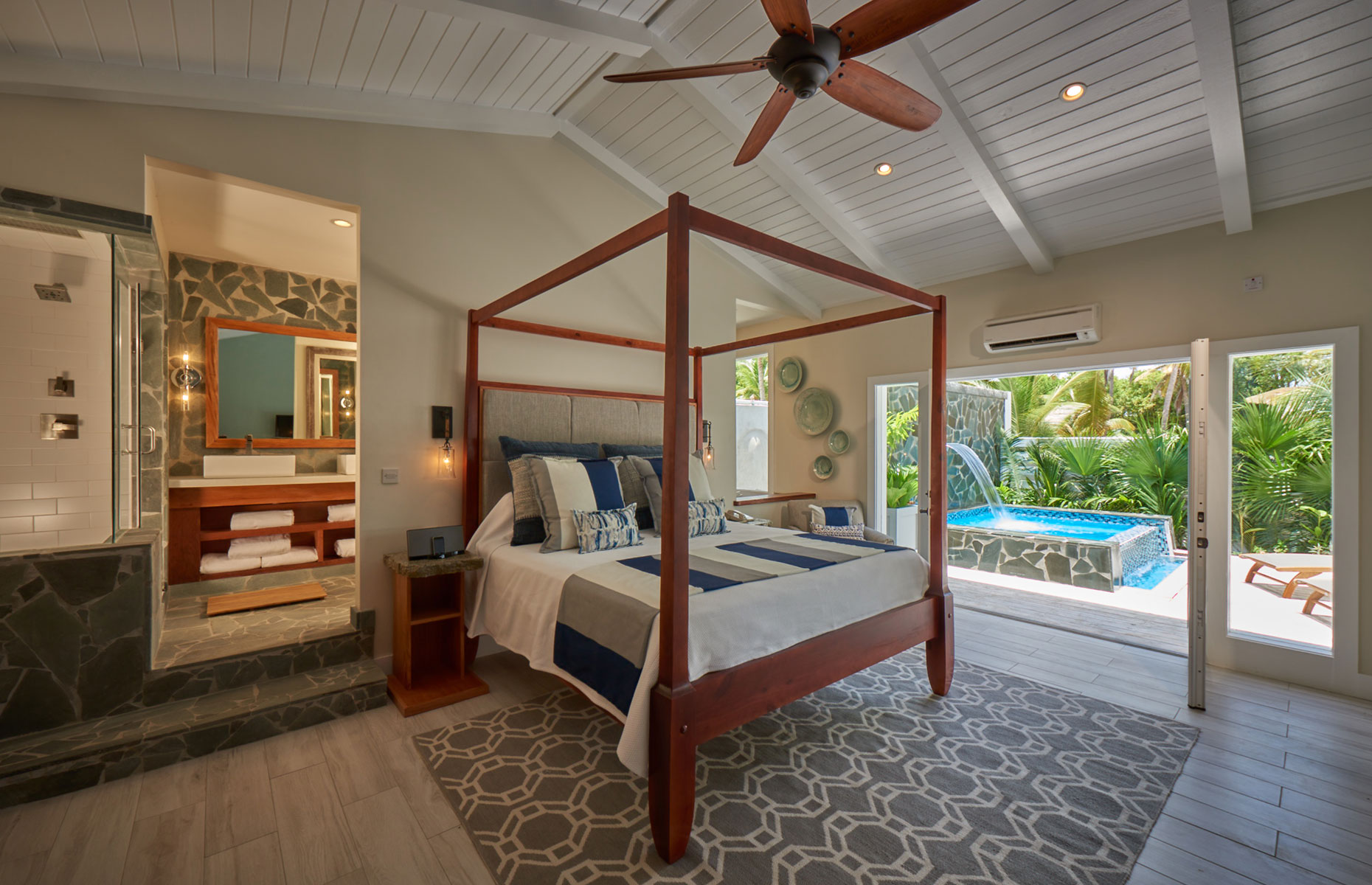 A plunge pool suite at the Serenity at Coconut Bay hotel (Image: Courtesy of Serenity at Coconut Bay)