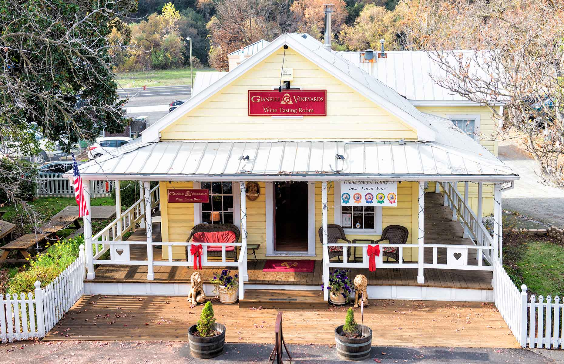 Gianelli Vineyards' wine tasting room in Jamestown (Image: Menka Belgal/Gold Country/Visit Tuolumne County)