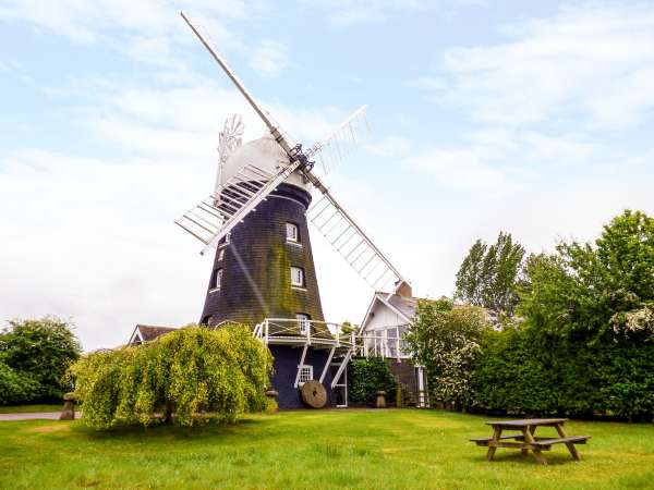 Windmill, Sykes Cottages