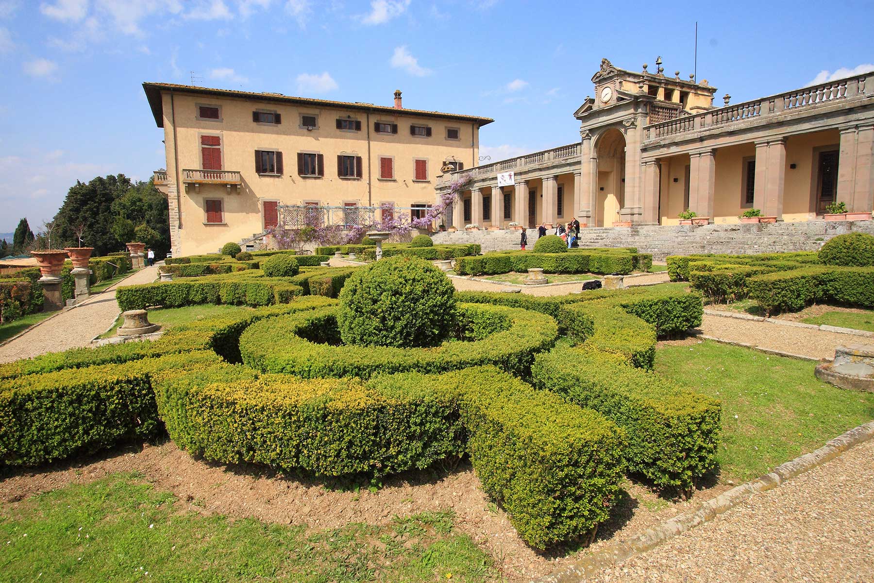 caruso Villa Medici villa (Image: Francesco de marco/Shutterstock)