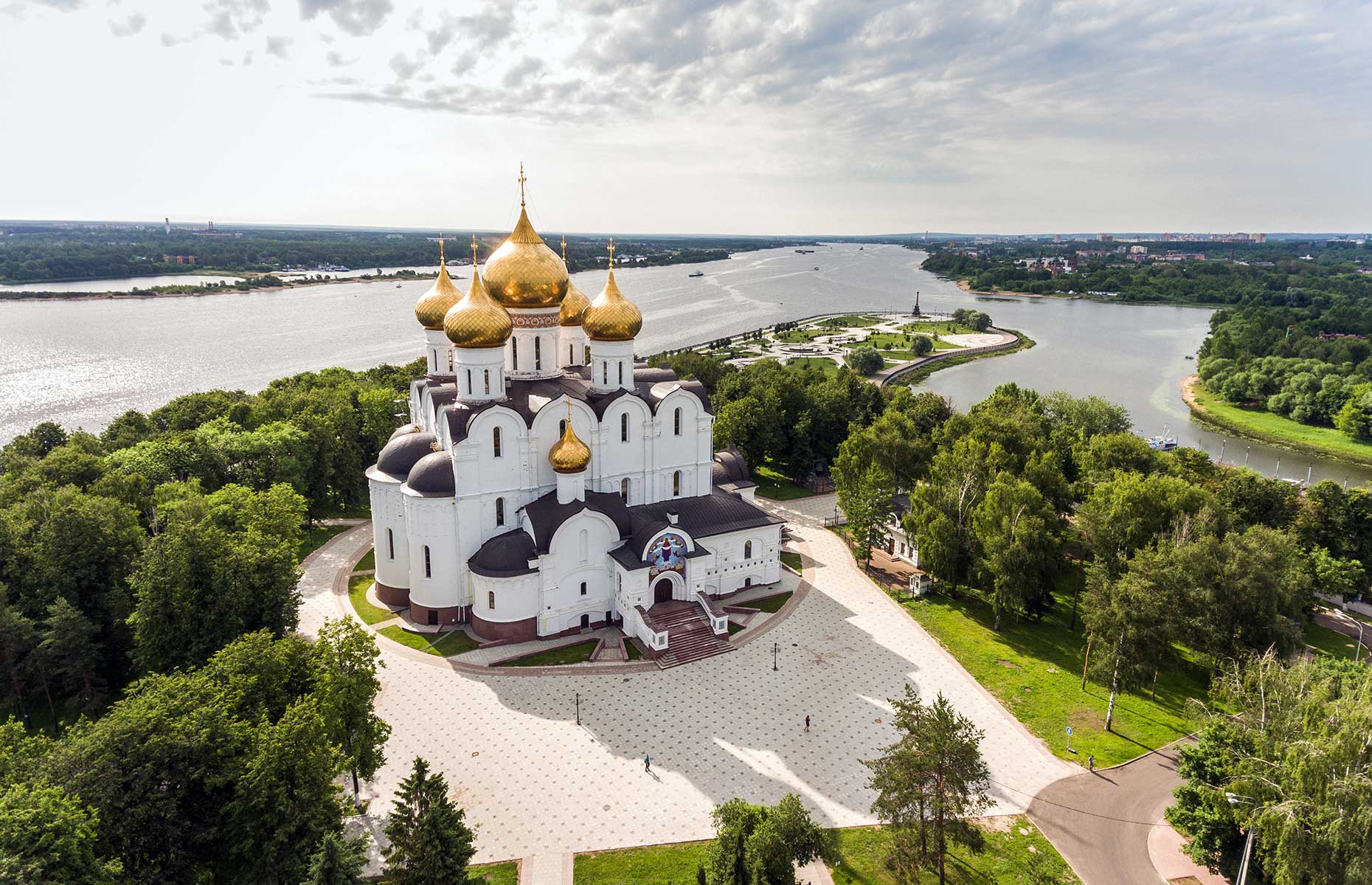 Picturesque Yaroslavl is one of many destinations you can see on a river cruise (Image: Andrey Pozharskiy/Shutterstock)
