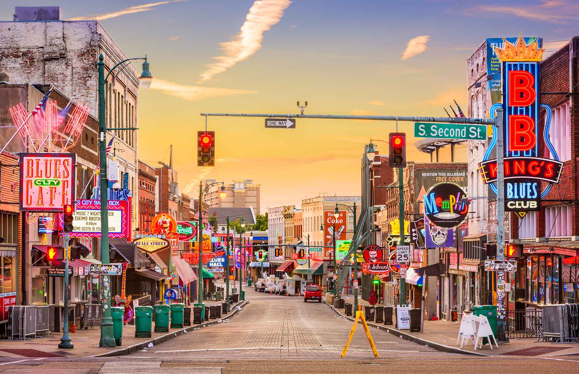 Memphis, Tennessee is one of the stunning stops on a river cruise along the Mississippi (Image: Sean Pavone/Shutterstock)
