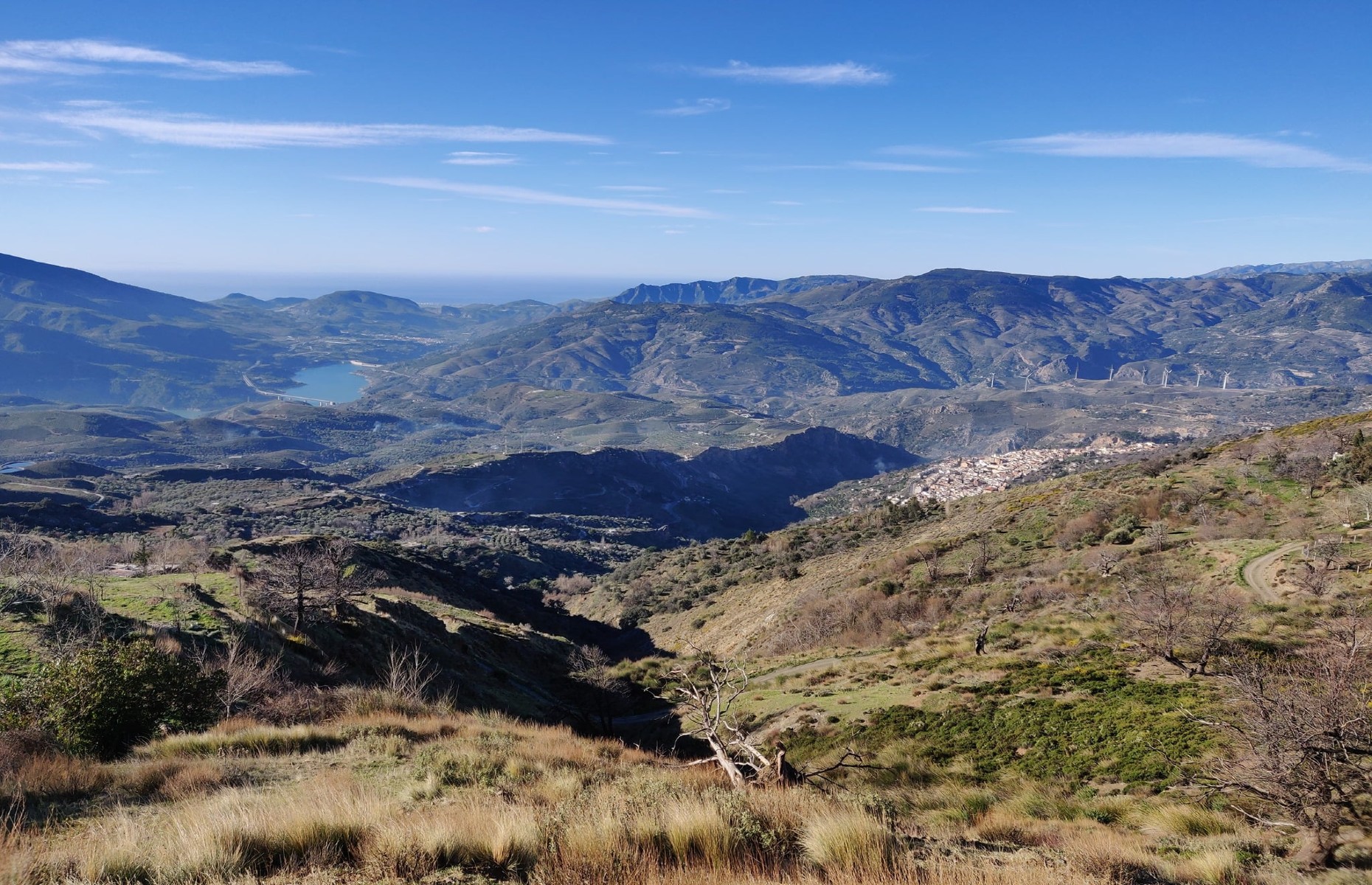Walking tour with views of Sierra Nevada in the distance (Image: Spanish Highs, Sierra Nevada/Facebook)