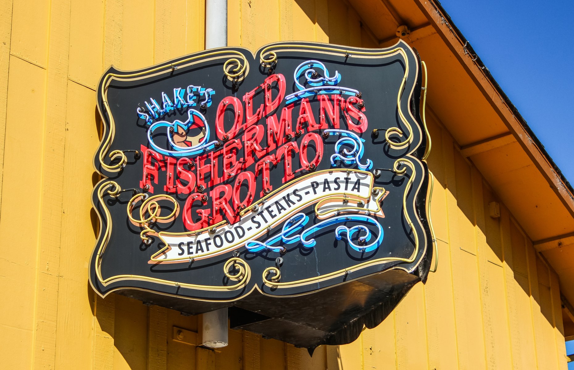 Monterey Bay Old Fishermans Grotto (Image: OldskoolDesign/Shutterstock)