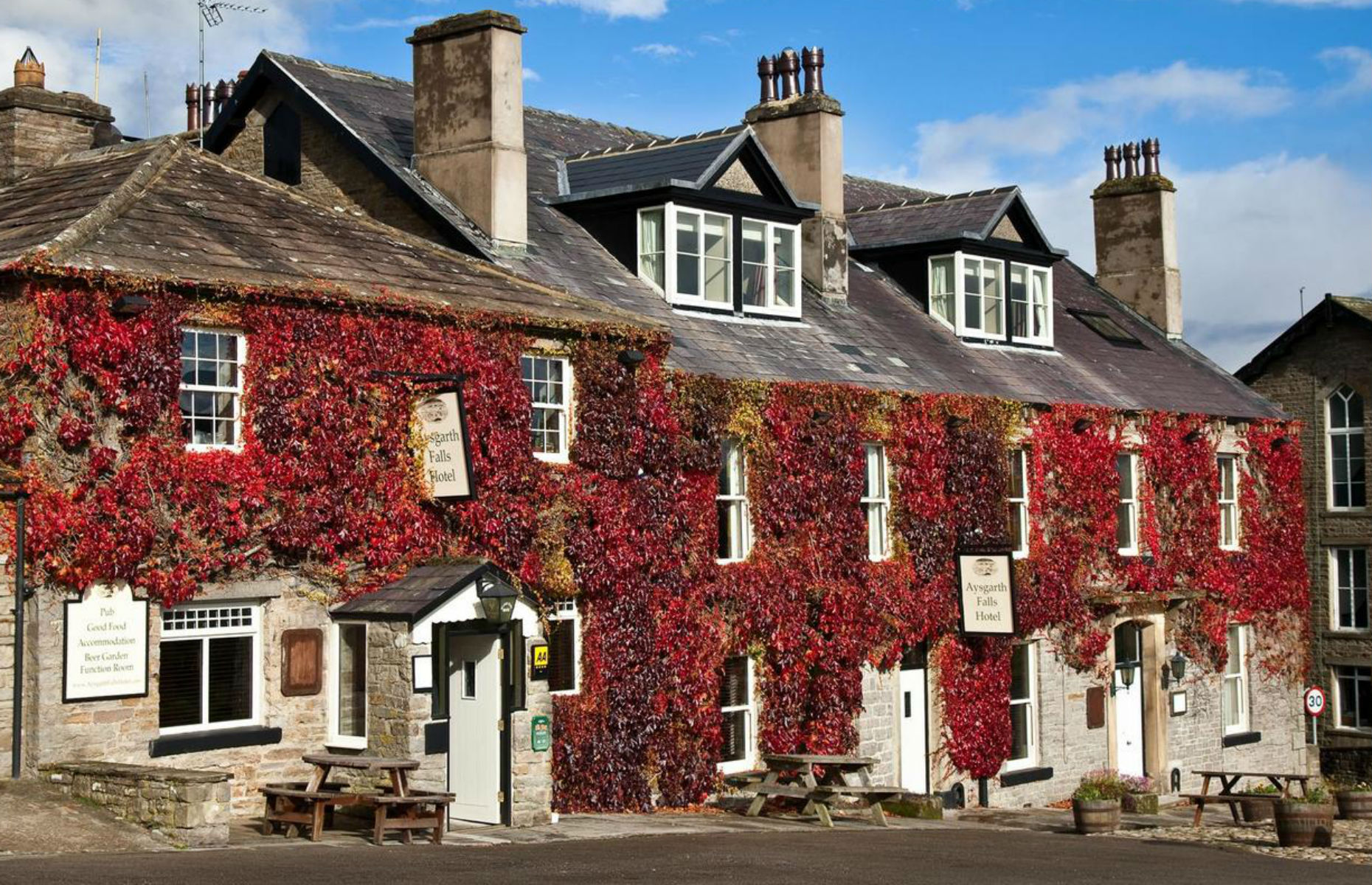 Aysgarth Falls Hotel (Image: Booking.com)