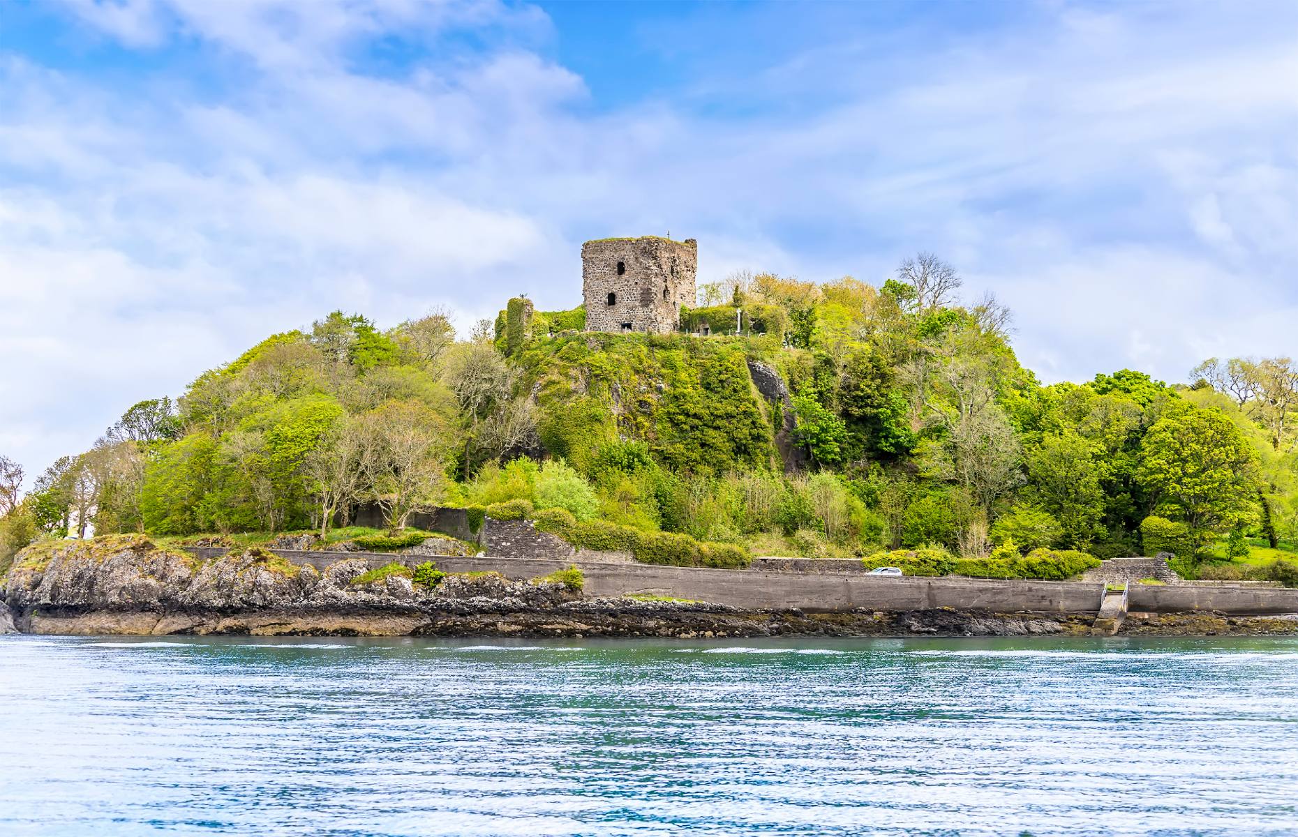 Dunollie Castle (Image: Nicola Pulham/Shutterstock)