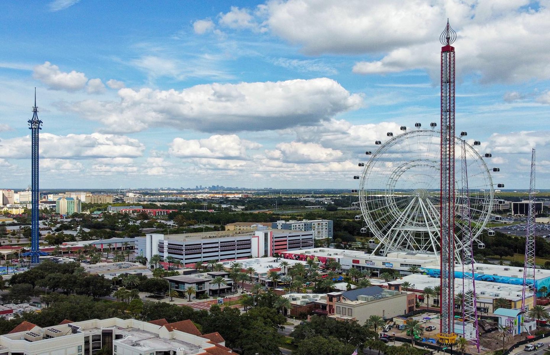 Orlando Slingshot and Free Fall (Image: Orlando Slingshot/Facebook)